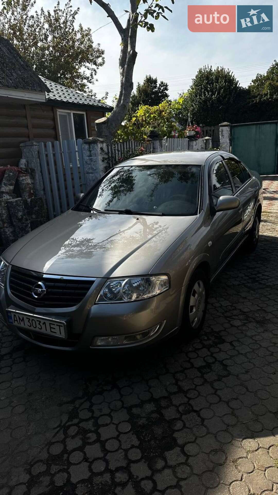NISSAN ALMERA 2011