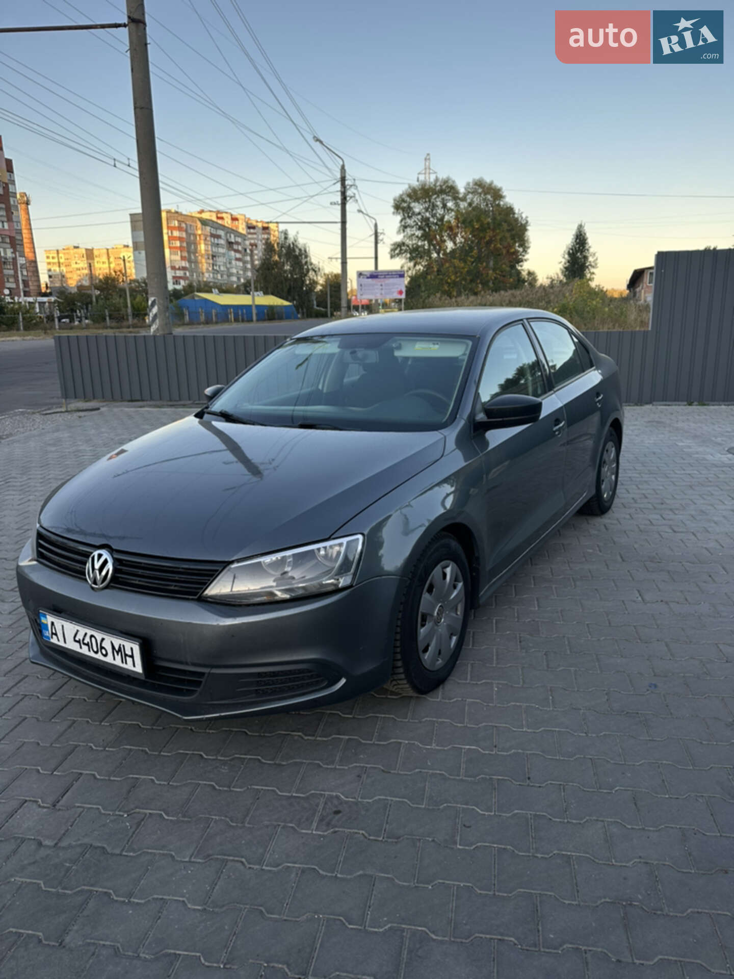 VOLKSWAGEN JETTA 2013