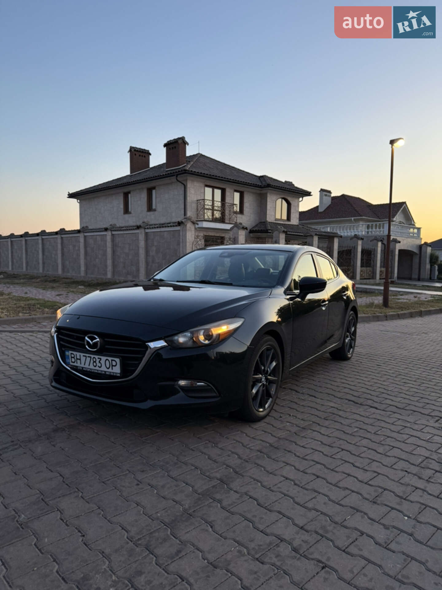 Mazda 3 2017