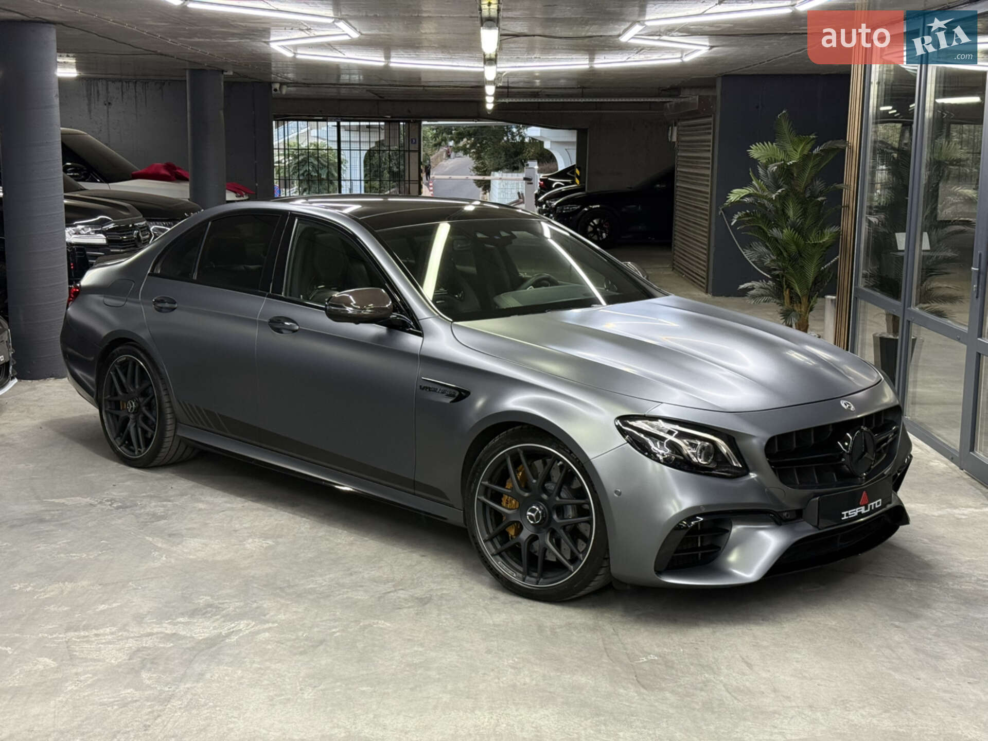 MERCEDES-BENZ E 63 AMG