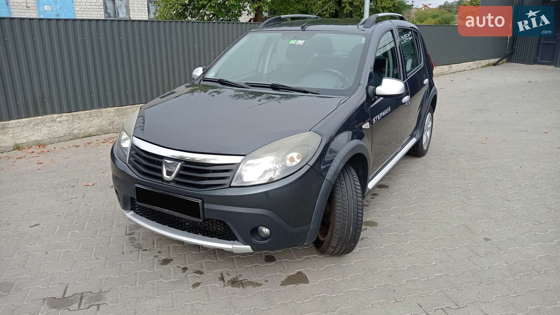 DACIA SANDERO 2012