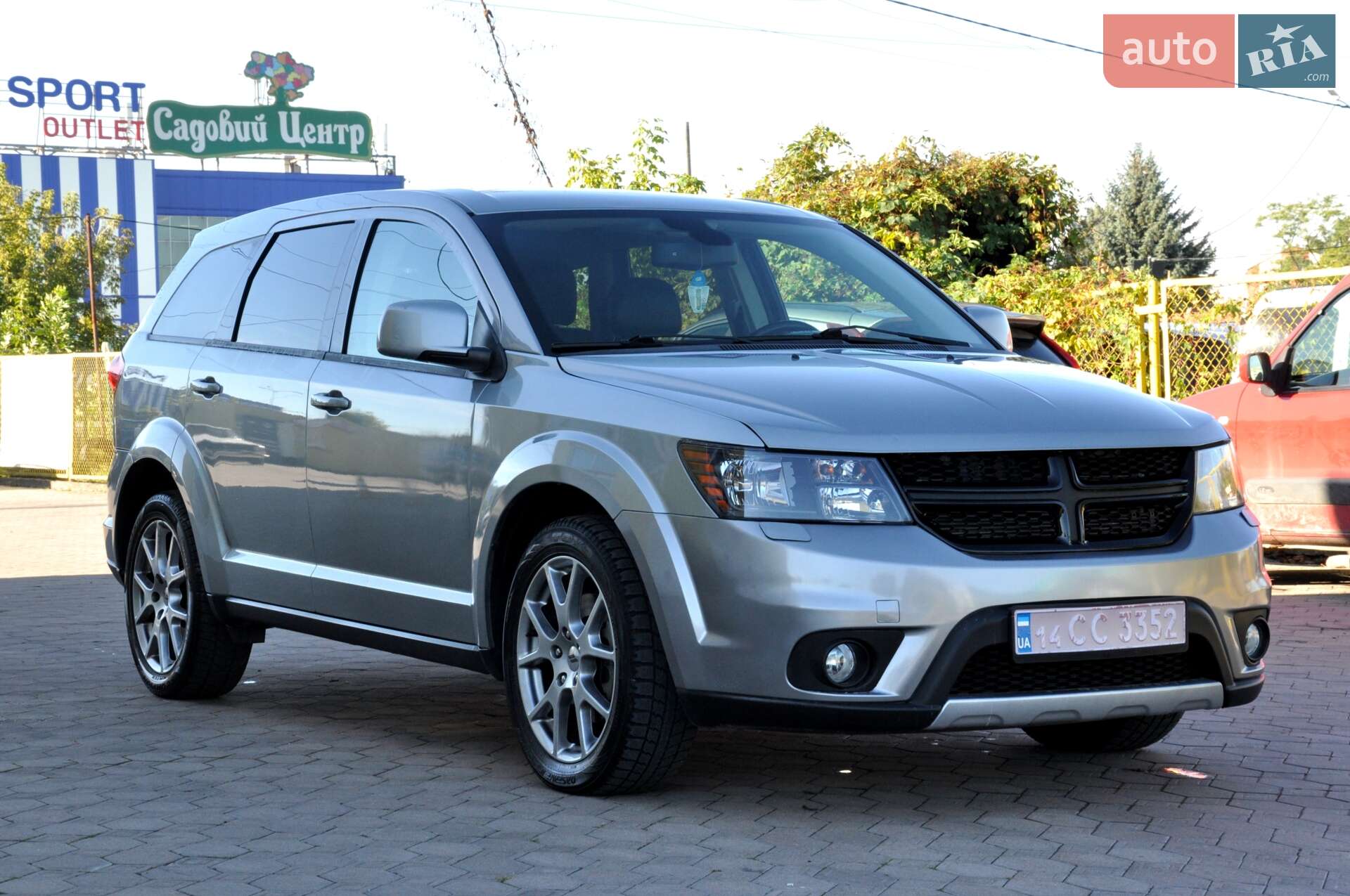 Головне фото звіту автомобіля DODGE JOURNEY 2019