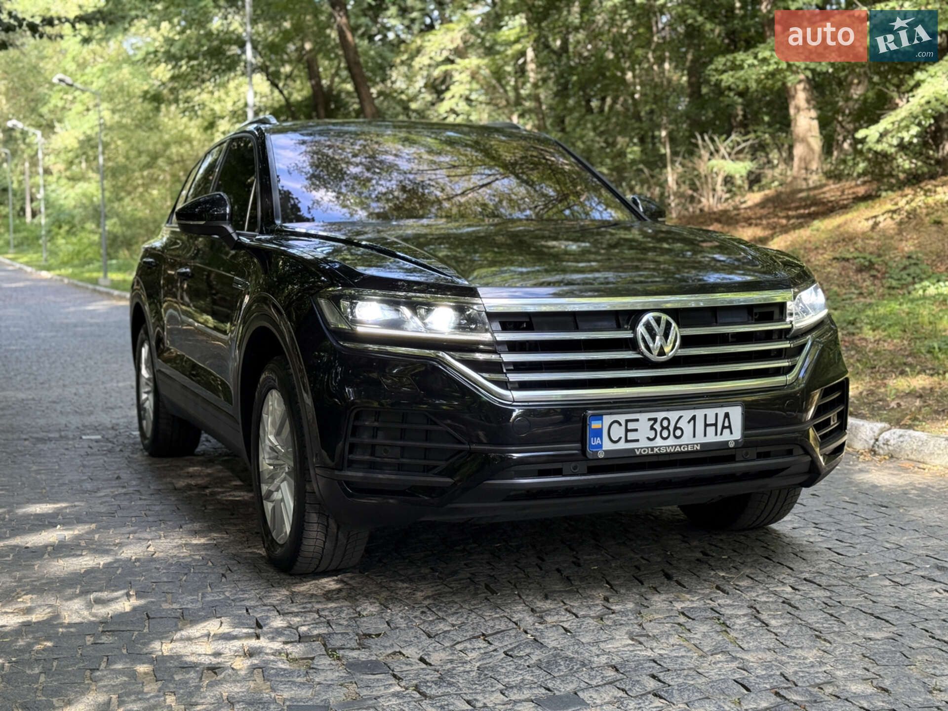 VOLKSWAGEN TOUAREG 2019