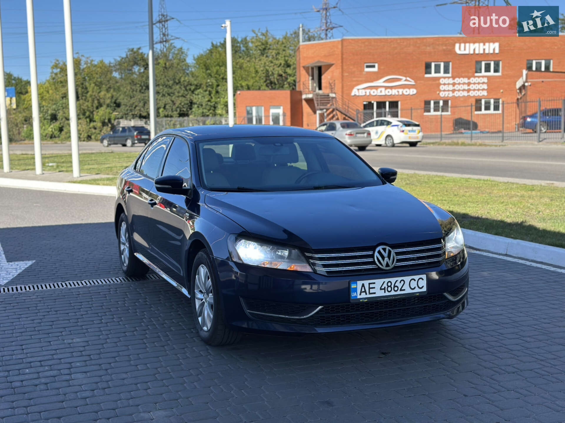 VOLKSWAGEN PASSAT 2014