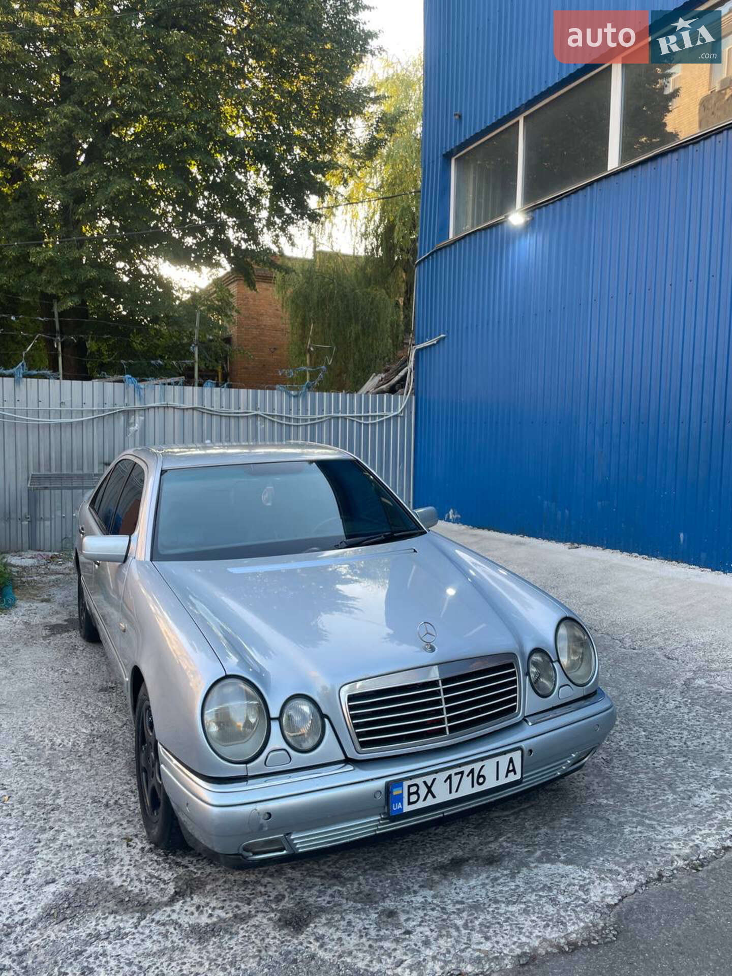 Mercedes-Benz E-Class 1998