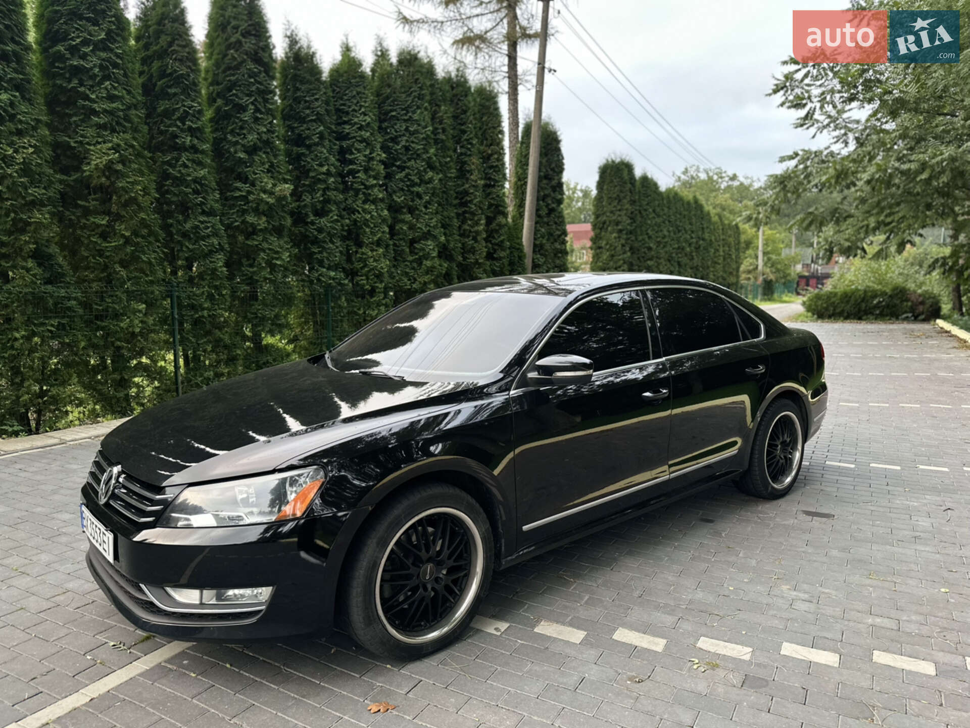 VOLKSWAGEN PASSAT 2012