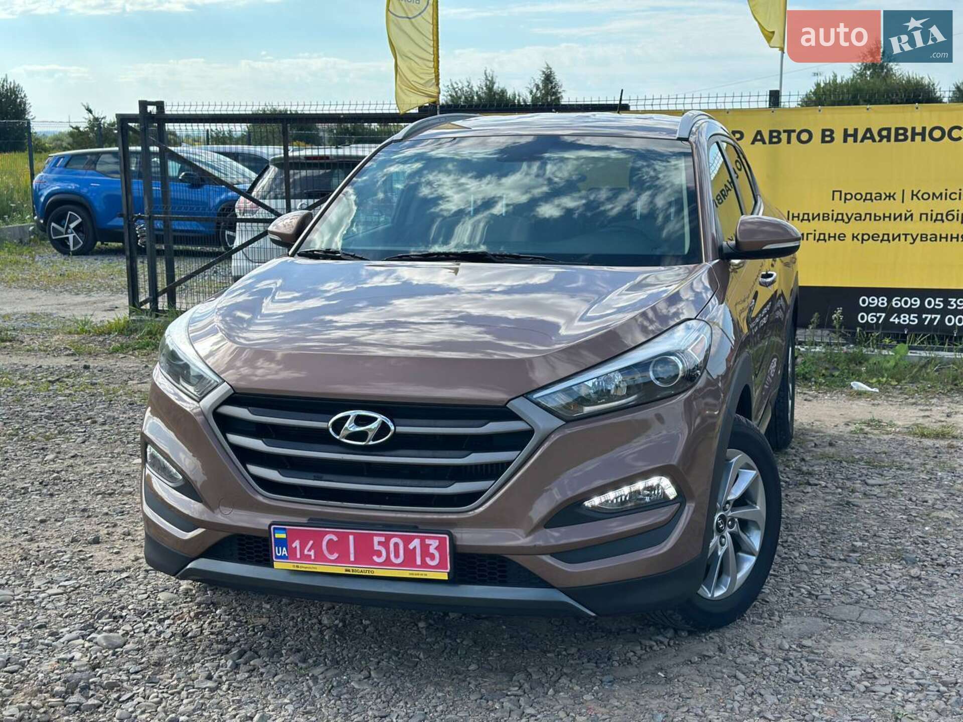 Головне фото звіту автомобіля HYUNDAI TUCSON 2016