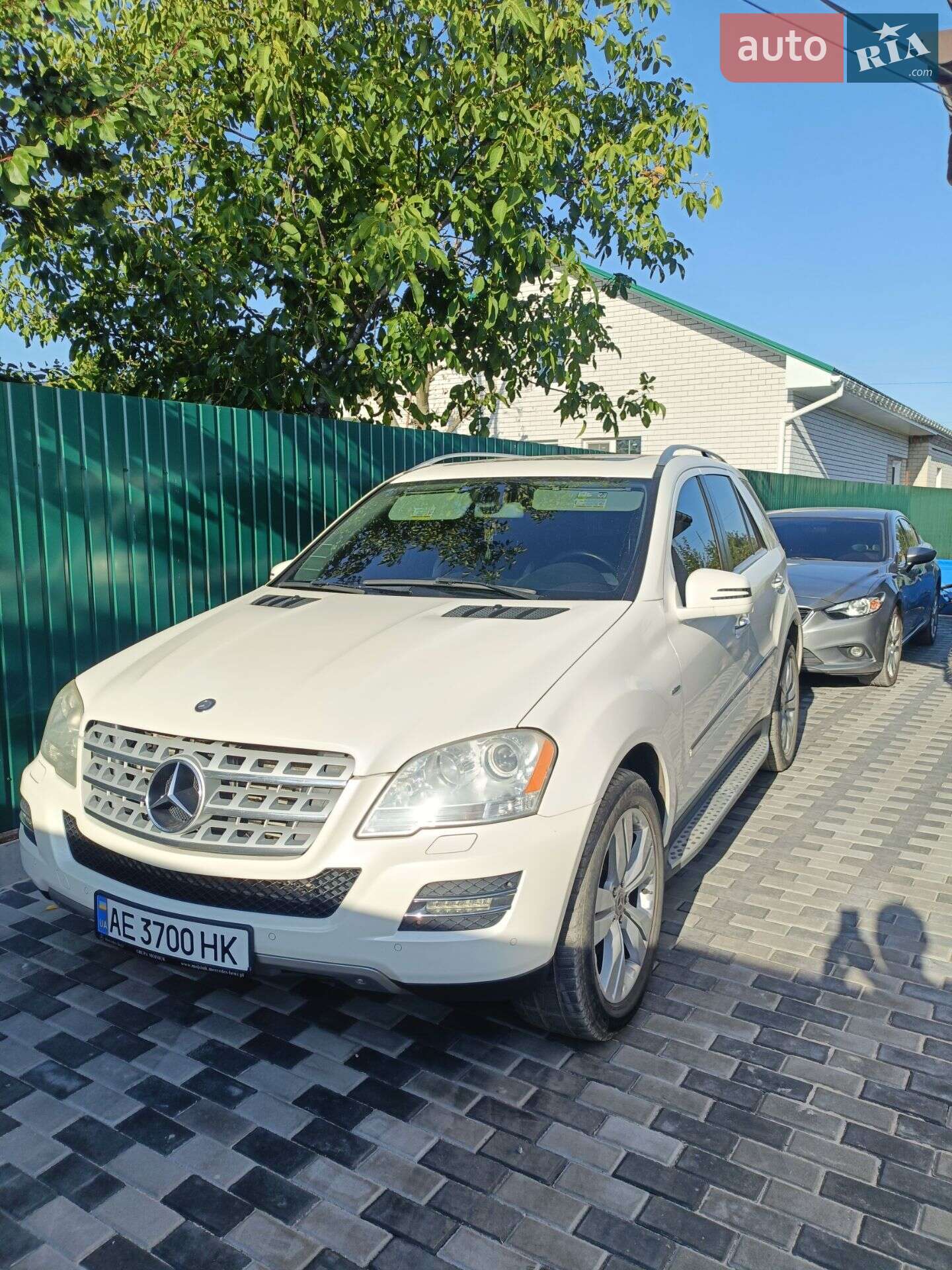 MERCEDES-BENZ ML 350 2011