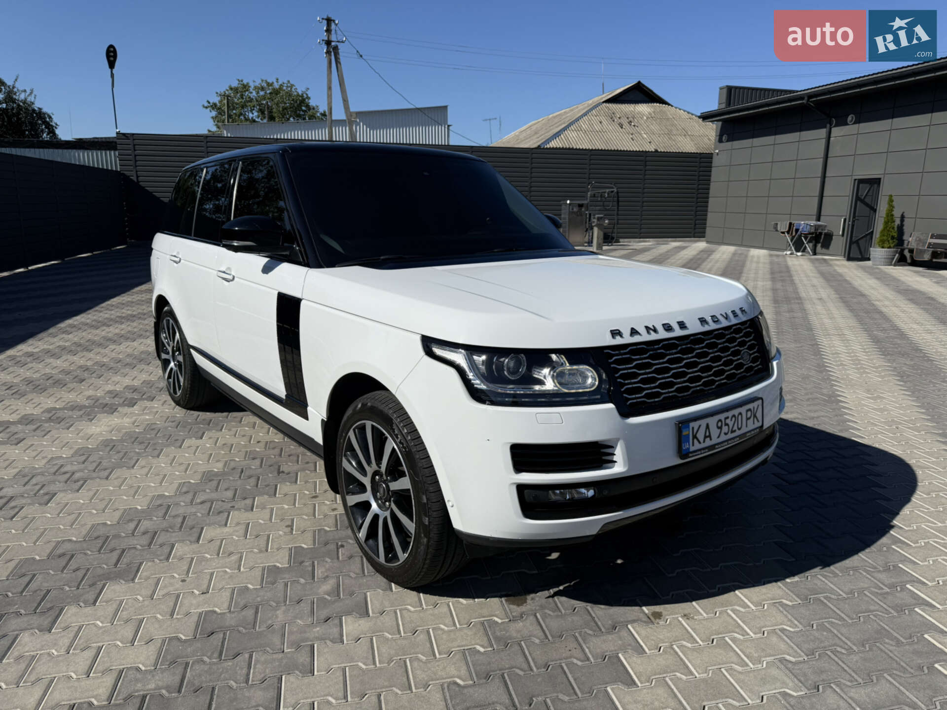 LAND ROVER RANGE ROVER