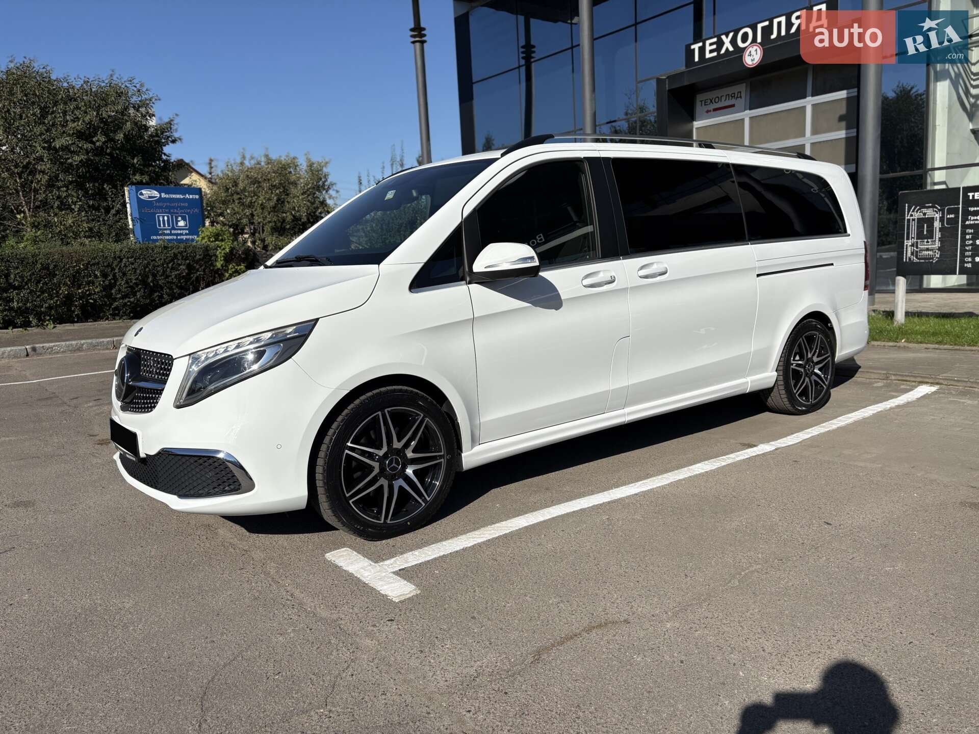 MERCEDES-BENZ V 250 2015