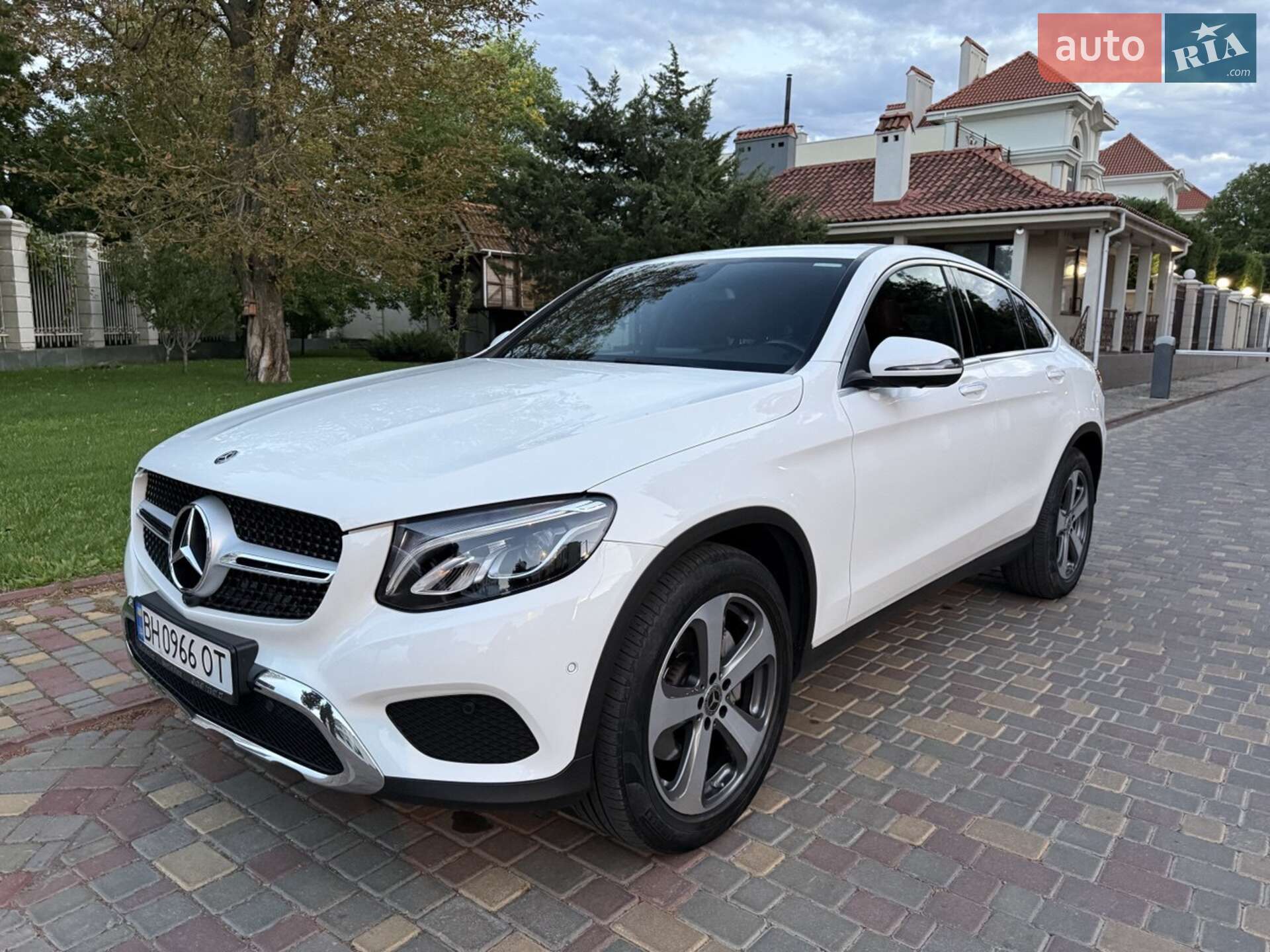 MERCEDES-BENZ GLC 250 D 2017