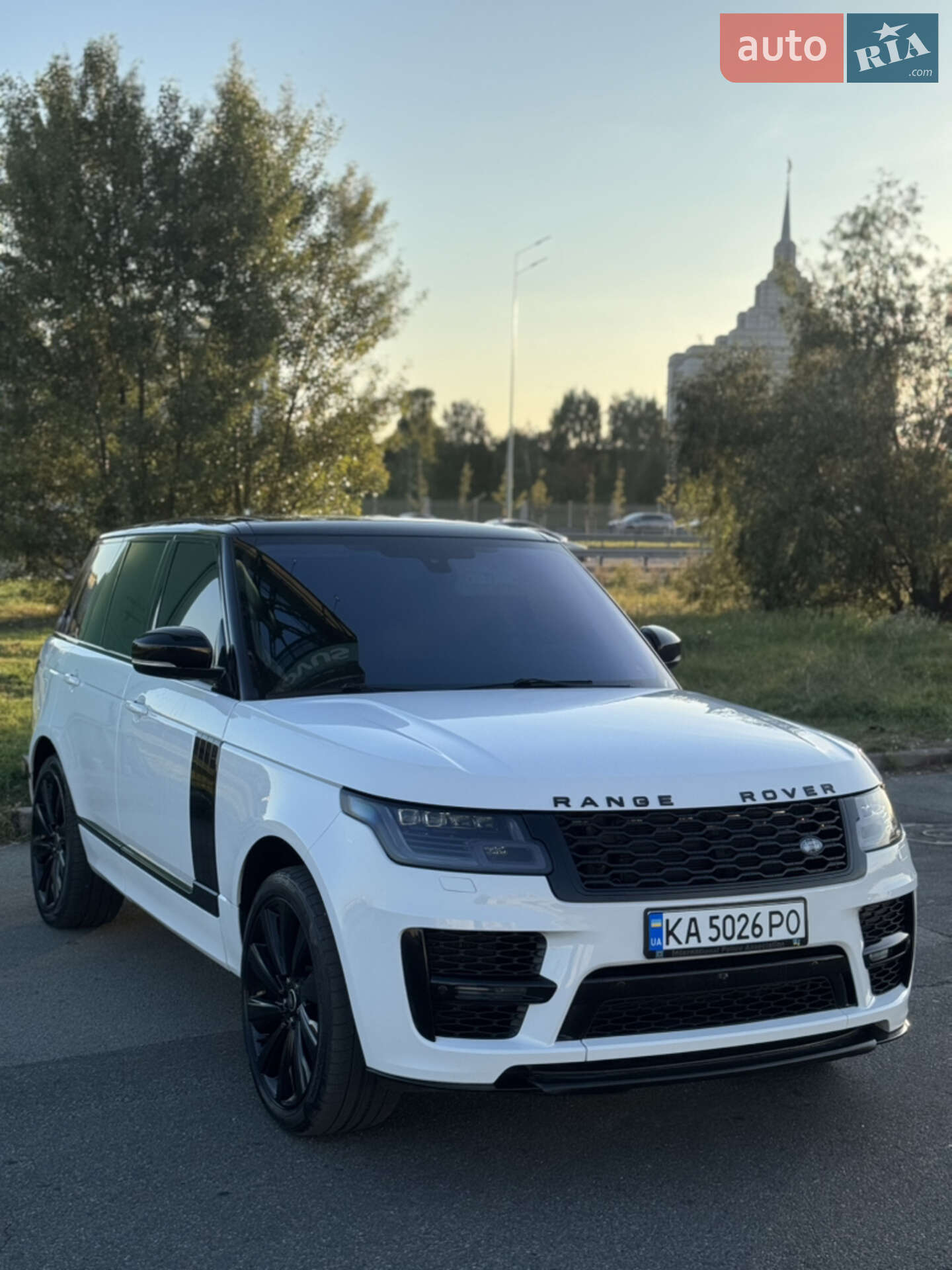 LAND ROVER RANGE ROVER