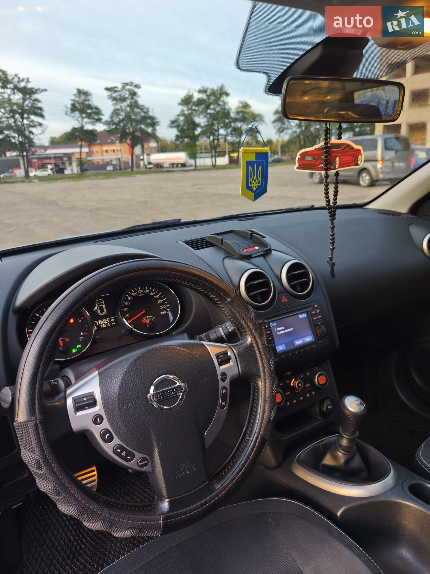 NISSAN QASHQAI 2010