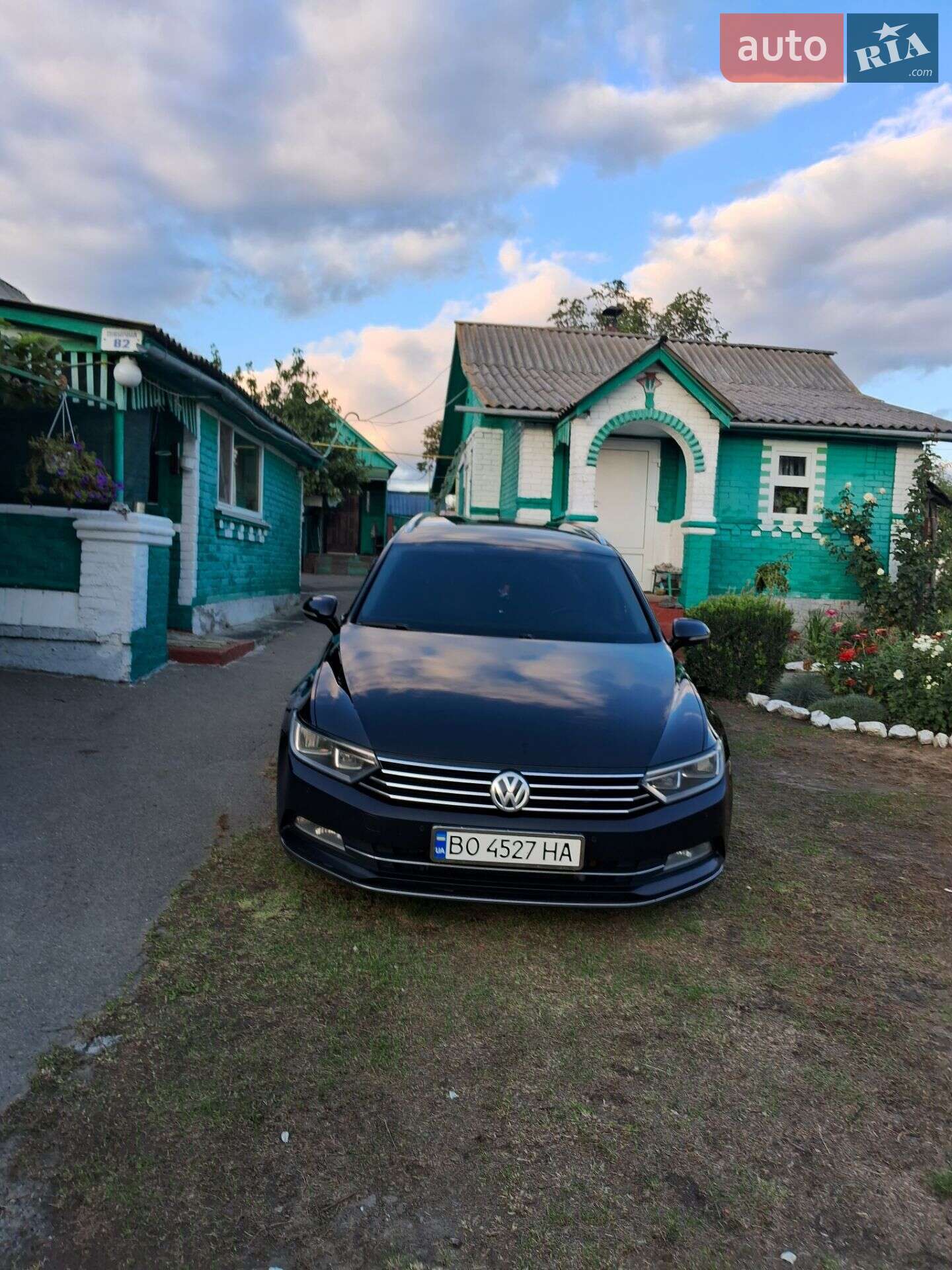 VOLKSWAGEN PASSAT 2016