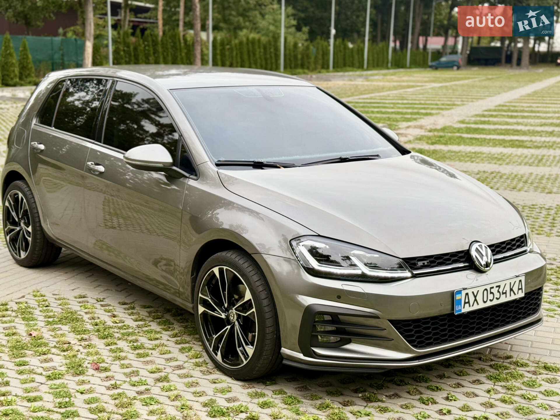 VOLKSWAGEN GOLF 2013