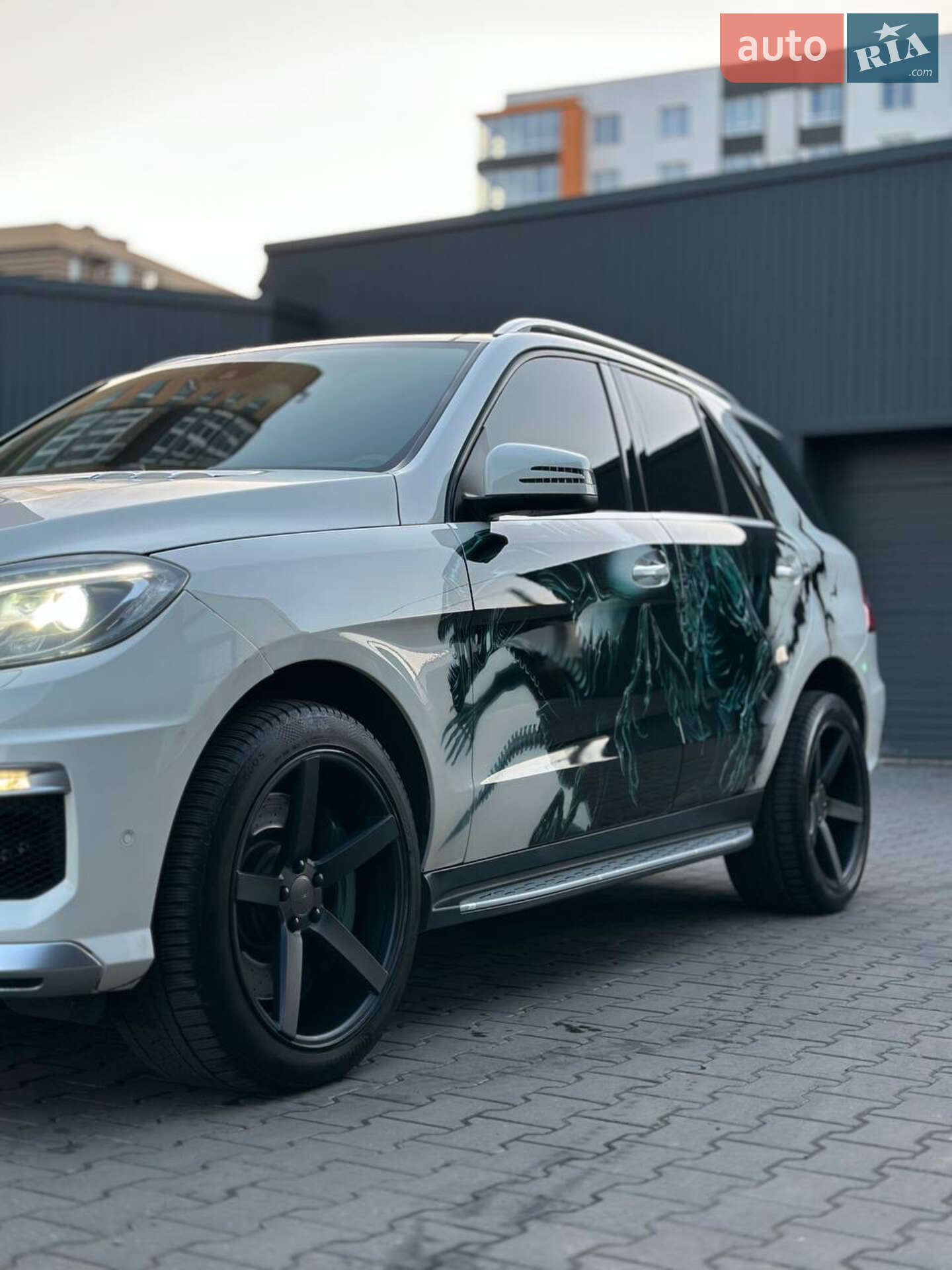 MERCEDES-BENZ ML 350