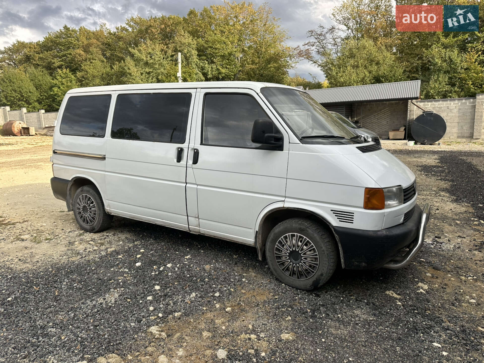 VOLKSWAGEN TRANSPORTER 2000