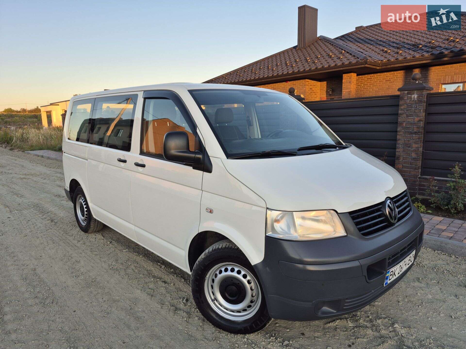 VOLKSWAGEN TRANSPORTER 2008