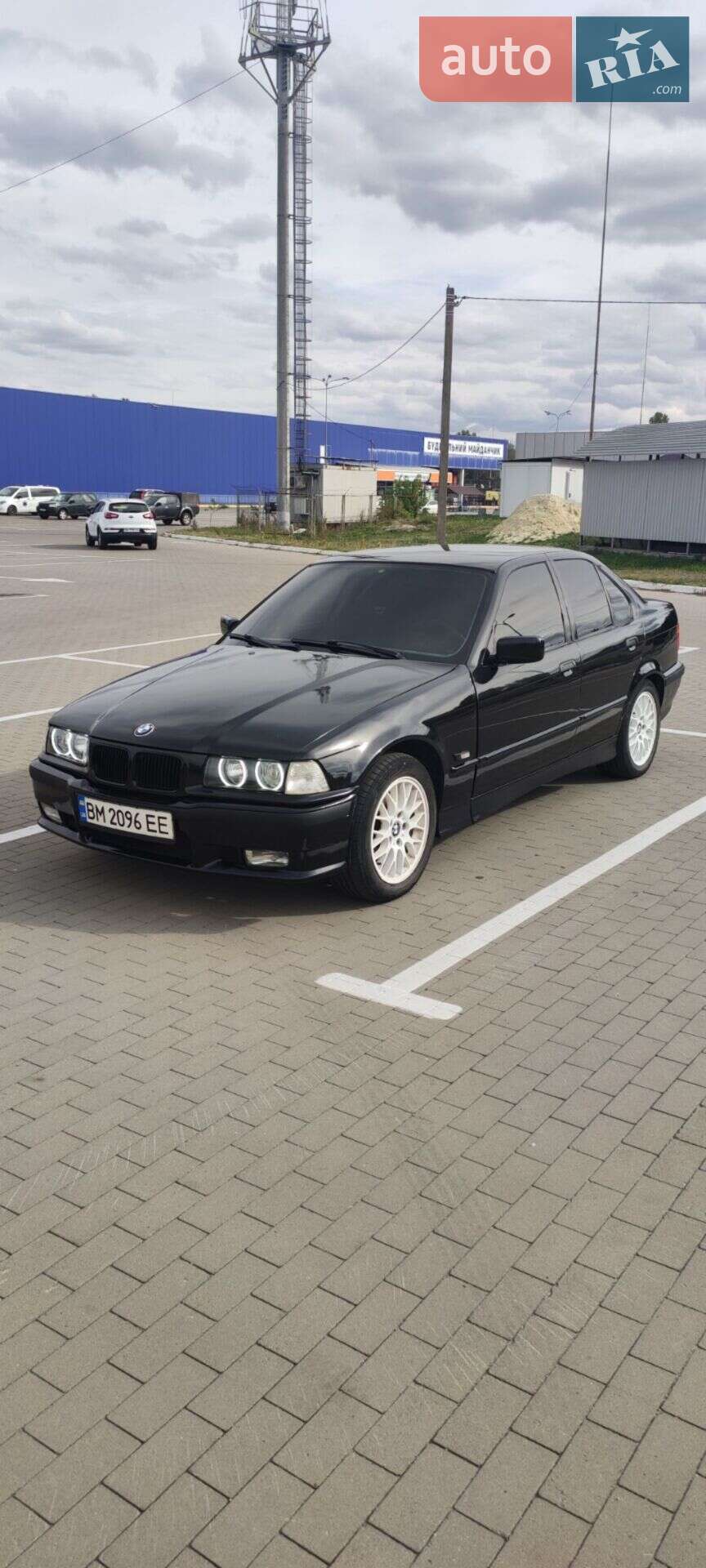 BMW 323I 1997