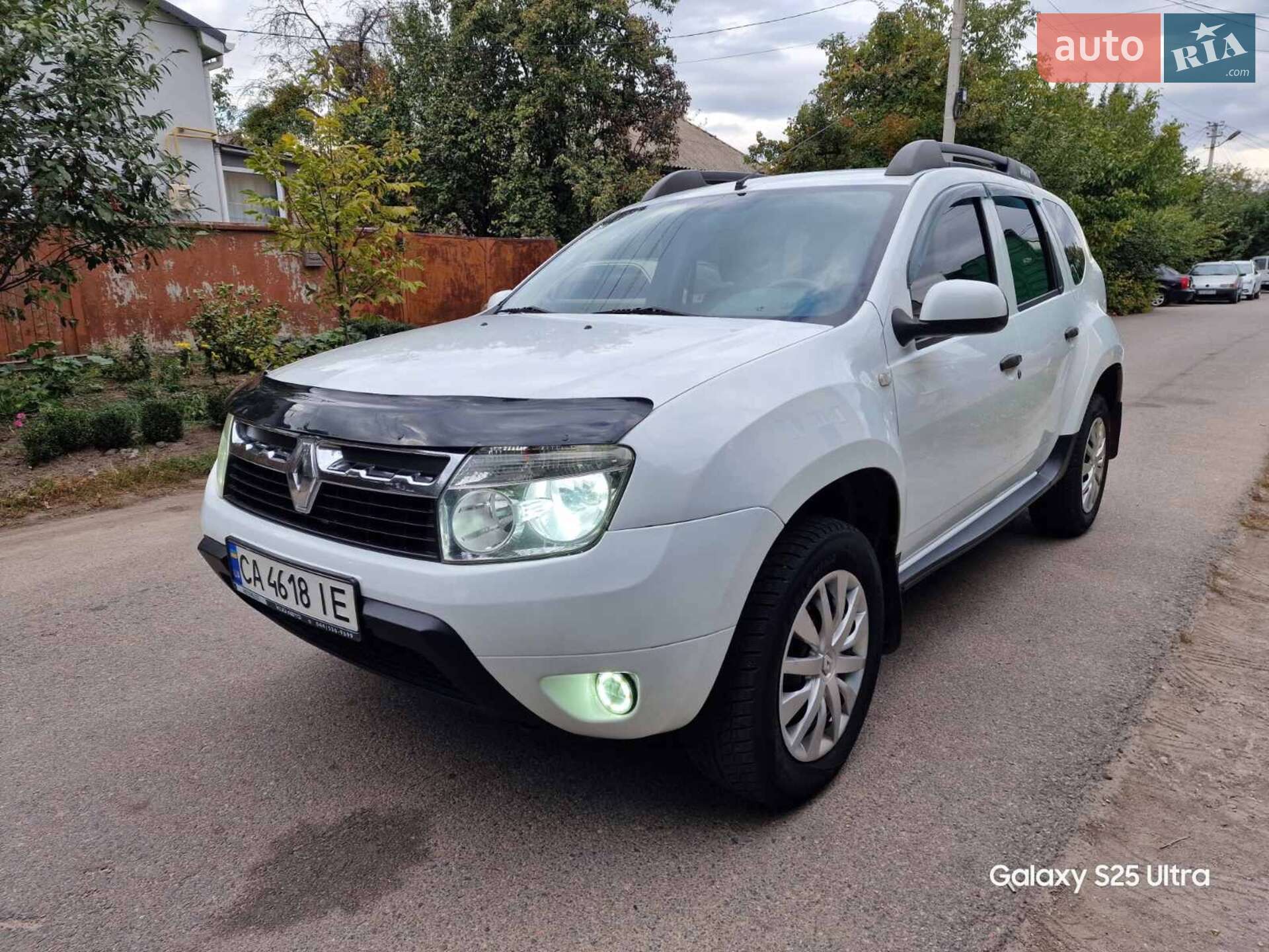 Головне фото звіту автомобіля RENAULT DUSTER 2011