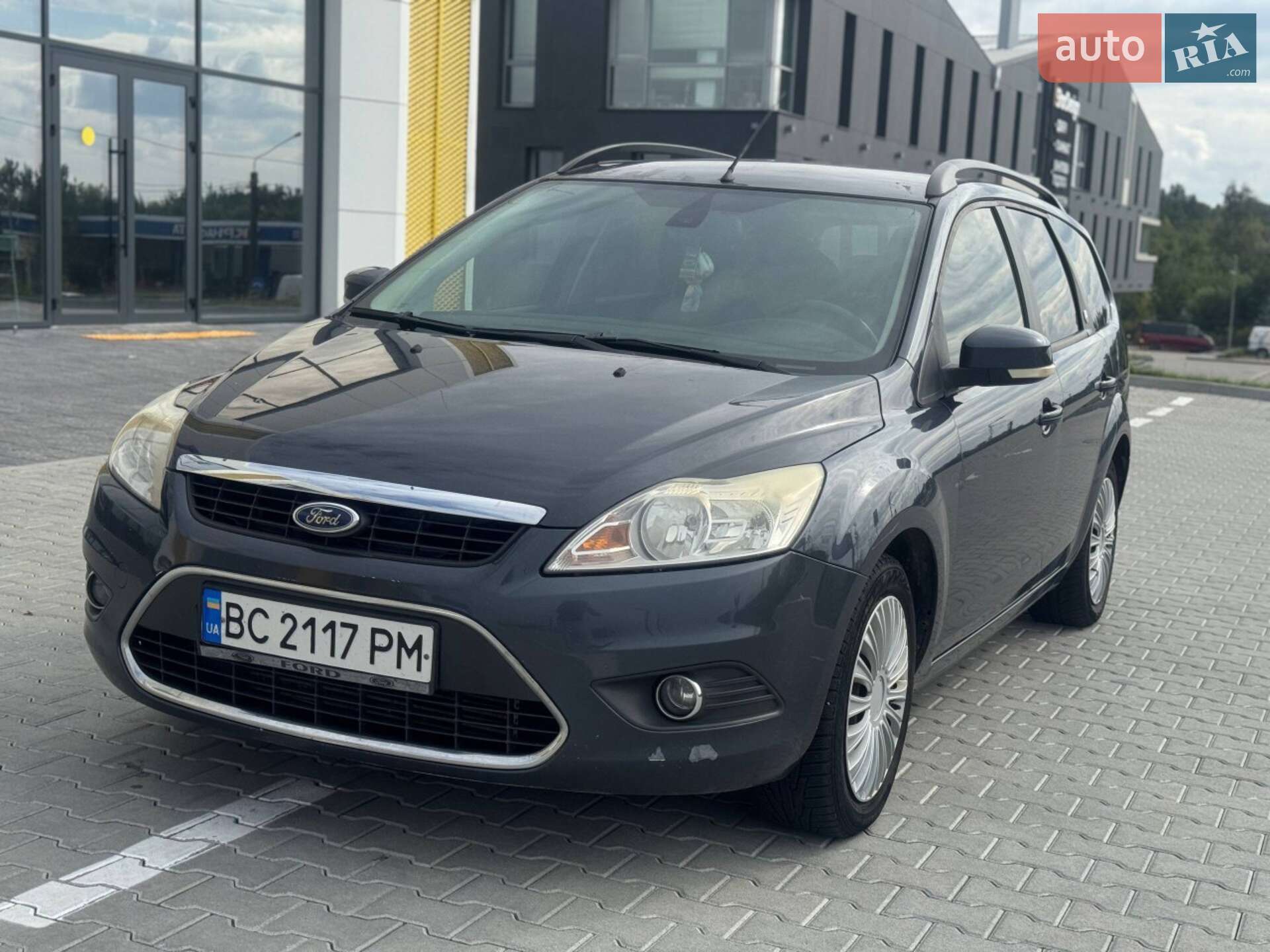 Головне фото звіту автомобіля FORD FOCUS 2009
