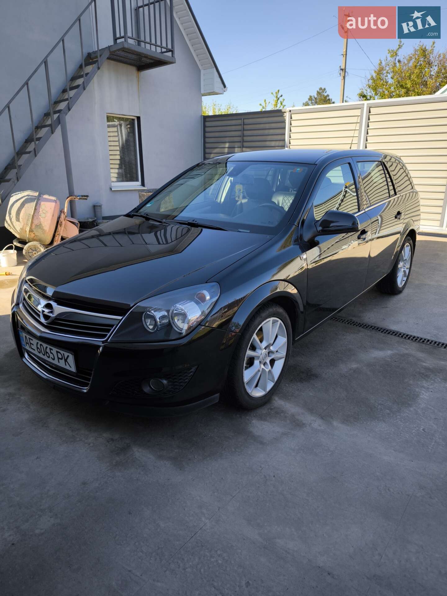 OPEL ASTRA STATION WAGON 2010