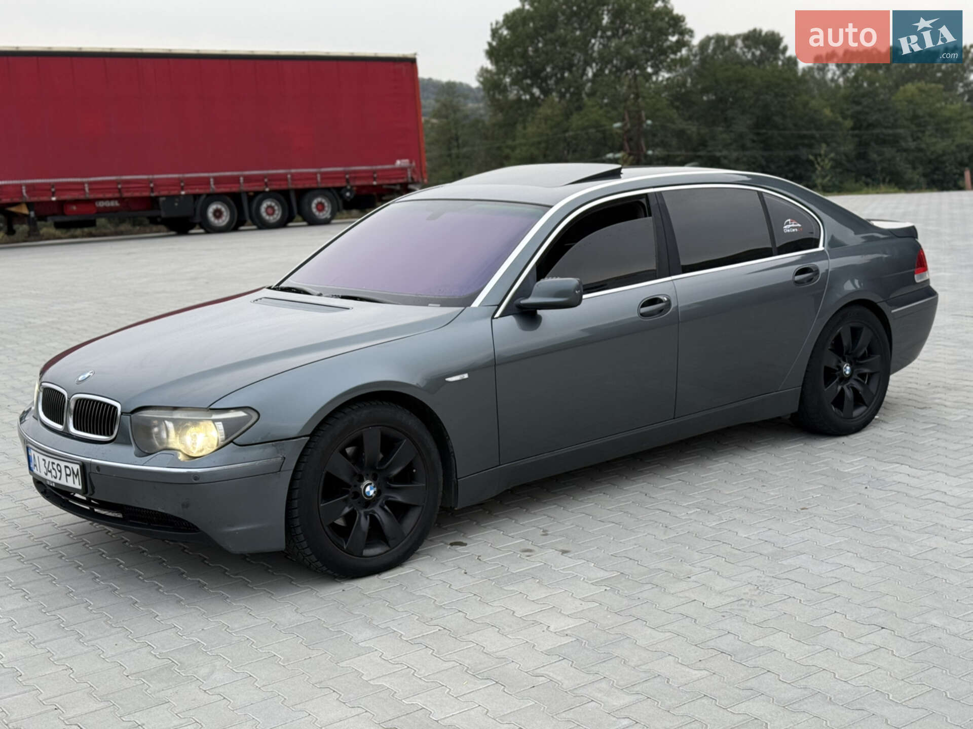 BMW 735I 2002