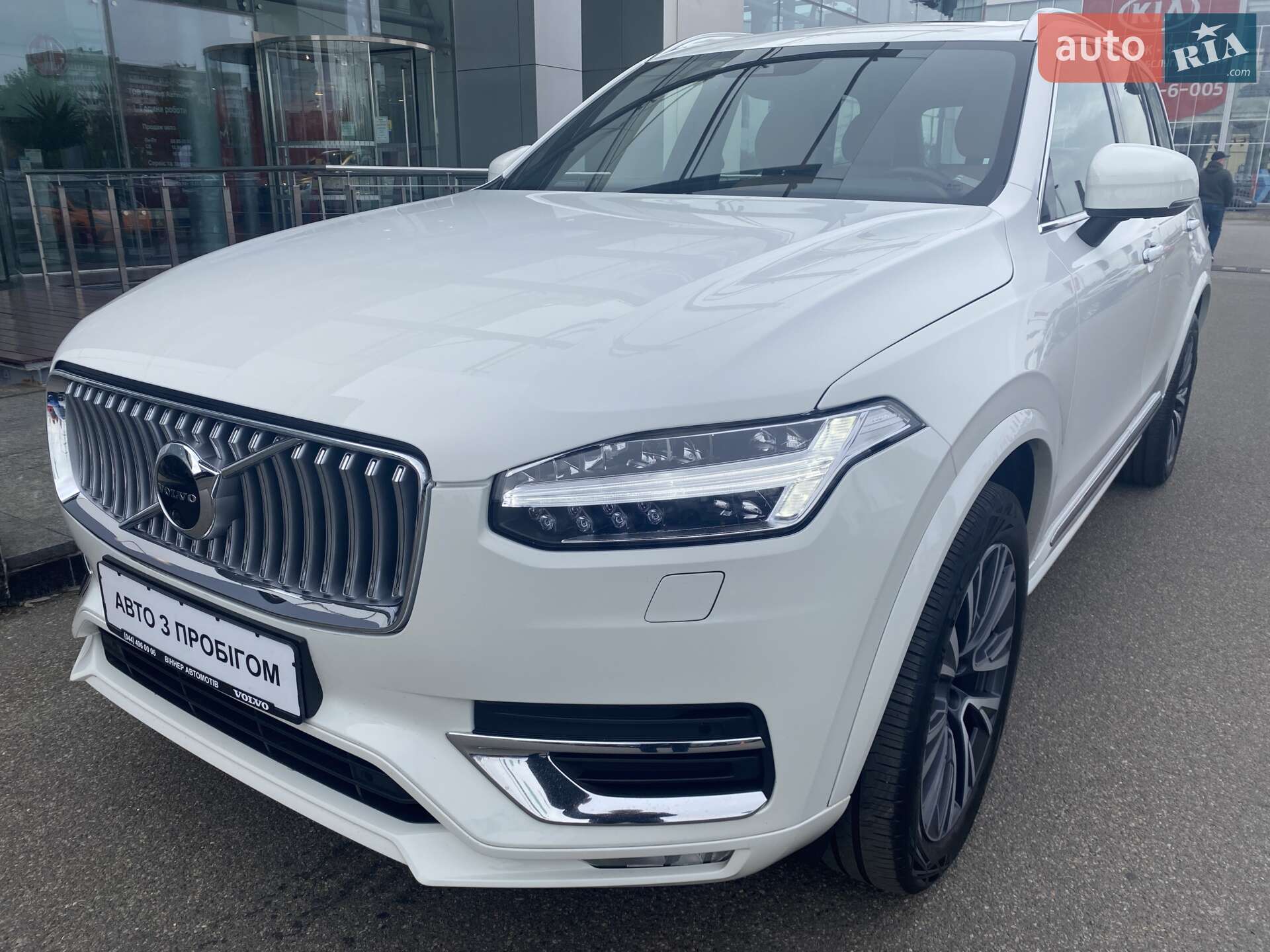 VOLVO XC90 2021