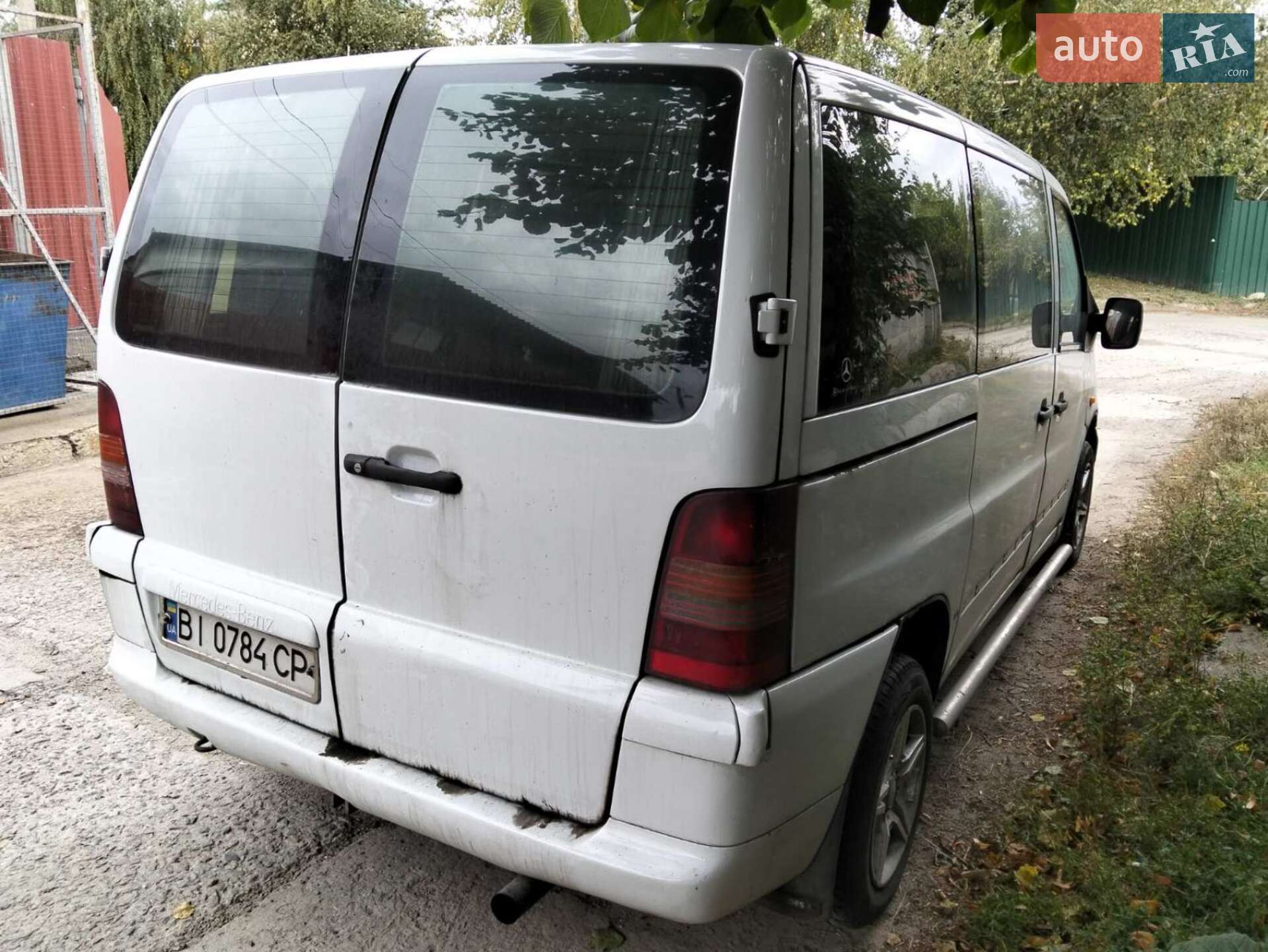 MERCEDES-BENZ 108 D 2000