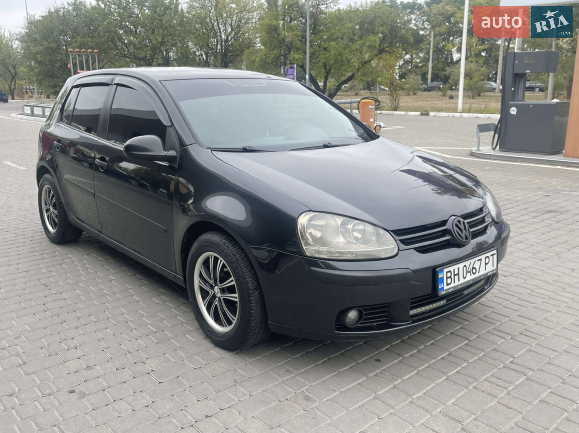 VOLKSWAGEN GOLF 2005