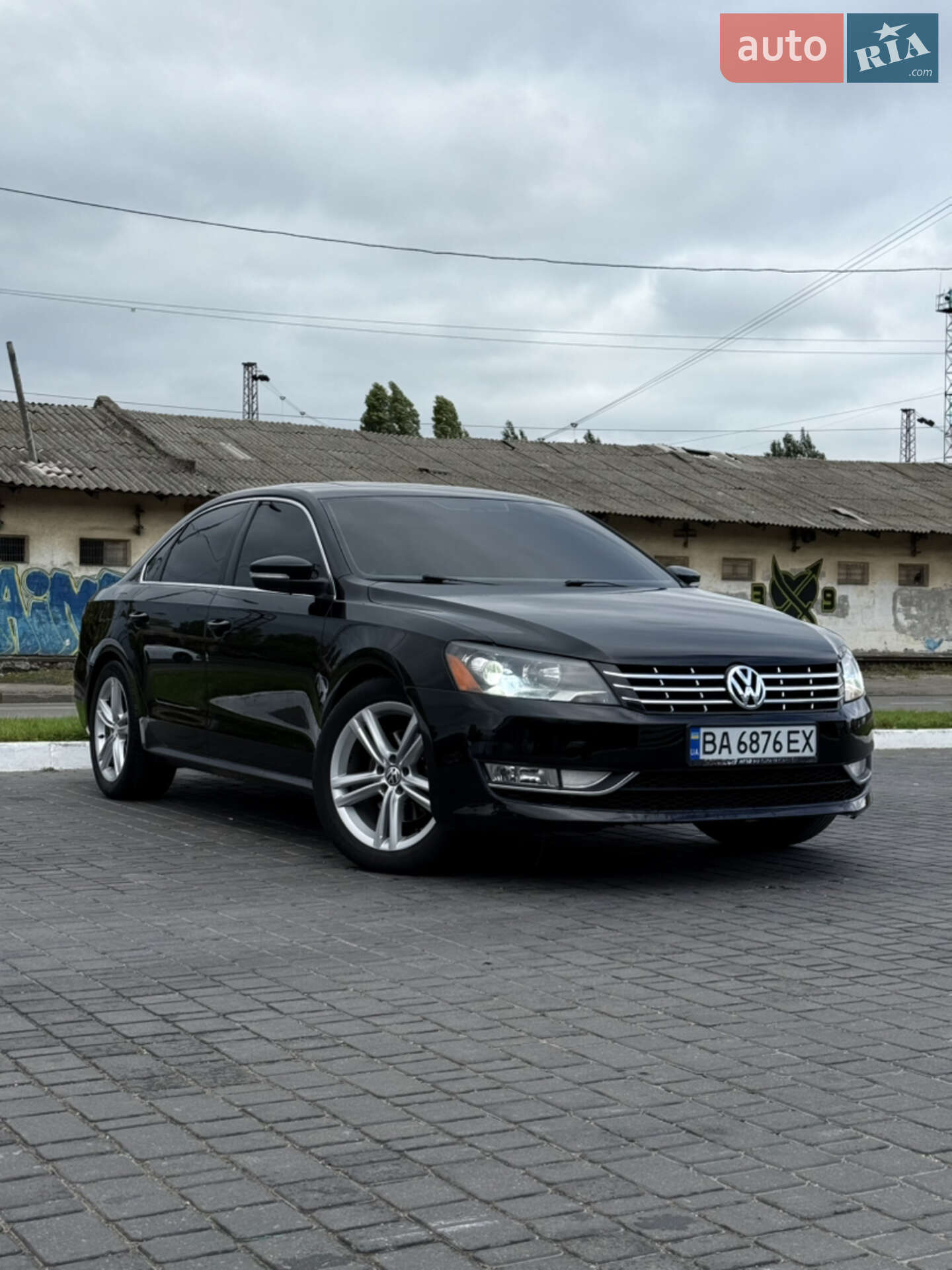 VOLKSWAGEN PASSAT 2014