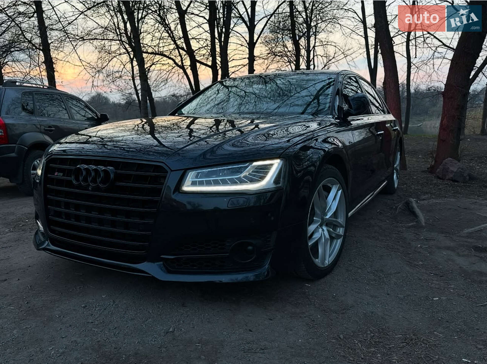 Головне фото звіту автомобіля AUDI A8 2017
