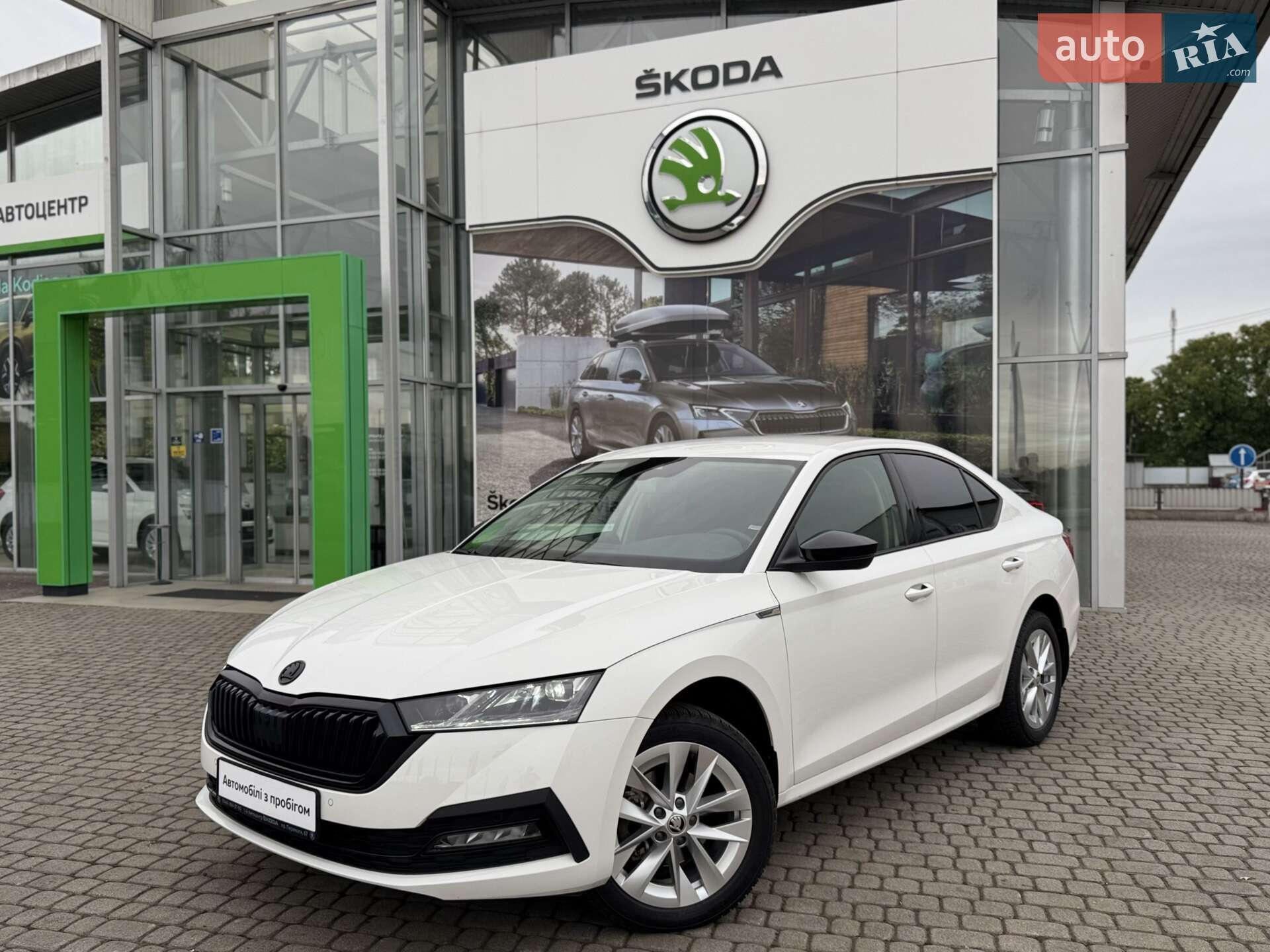 SKODA OCTAVIA 2023