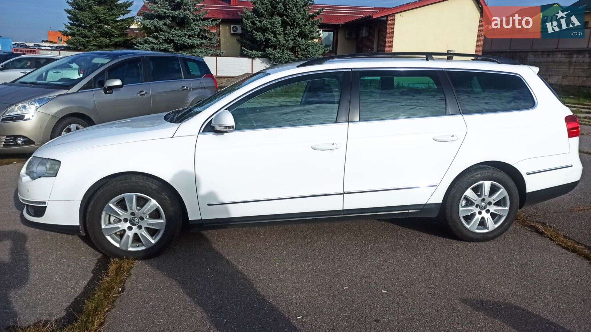 VOLKSWAGEN PASSAT 2010