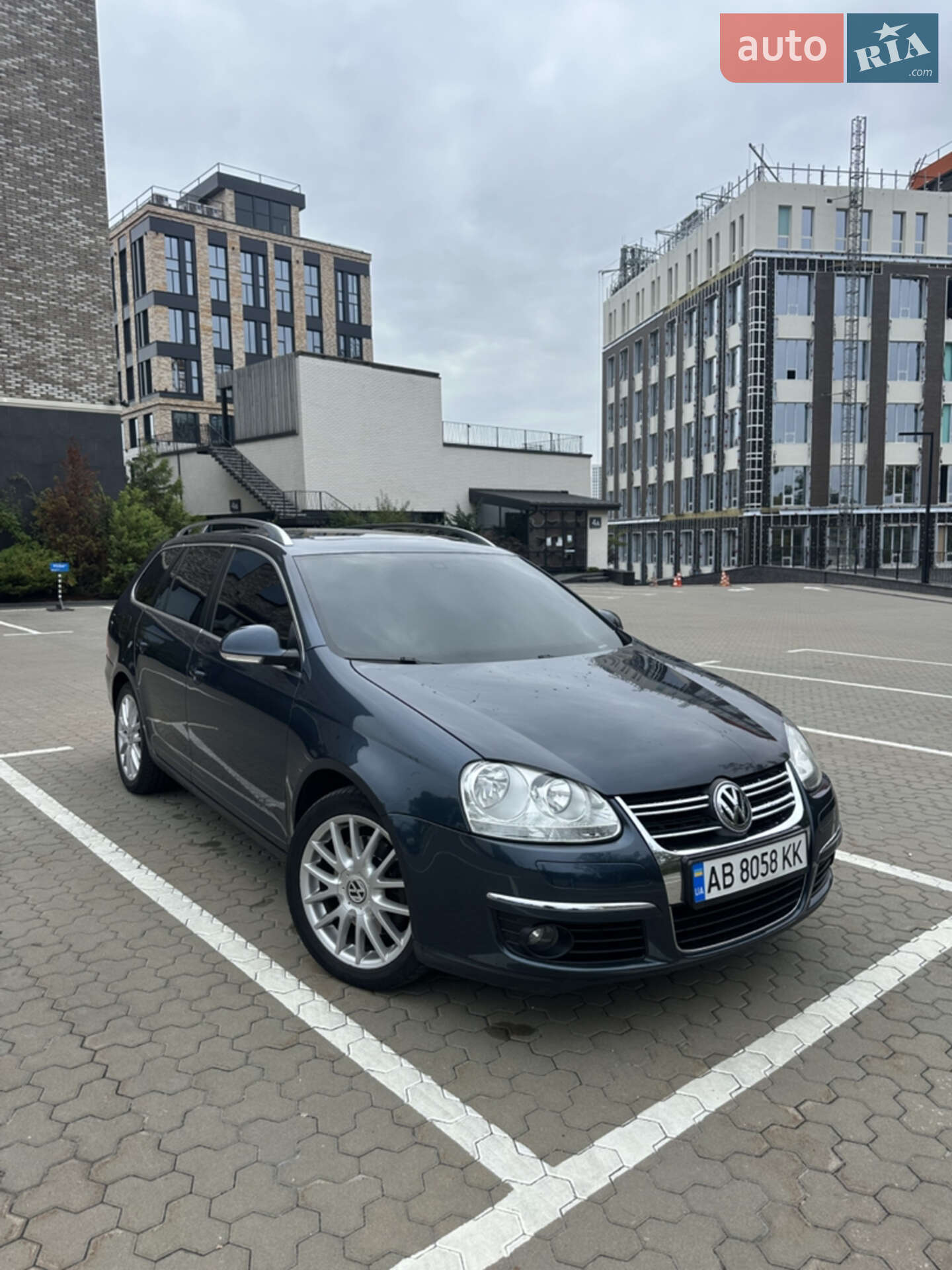 VOLKSWAGEN GOLF 2008