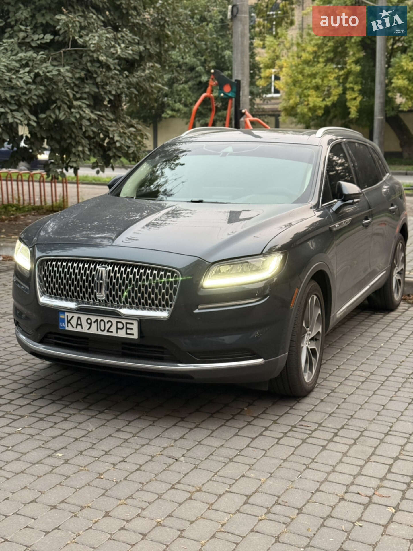 LINCOLN NAUTILUS 2023