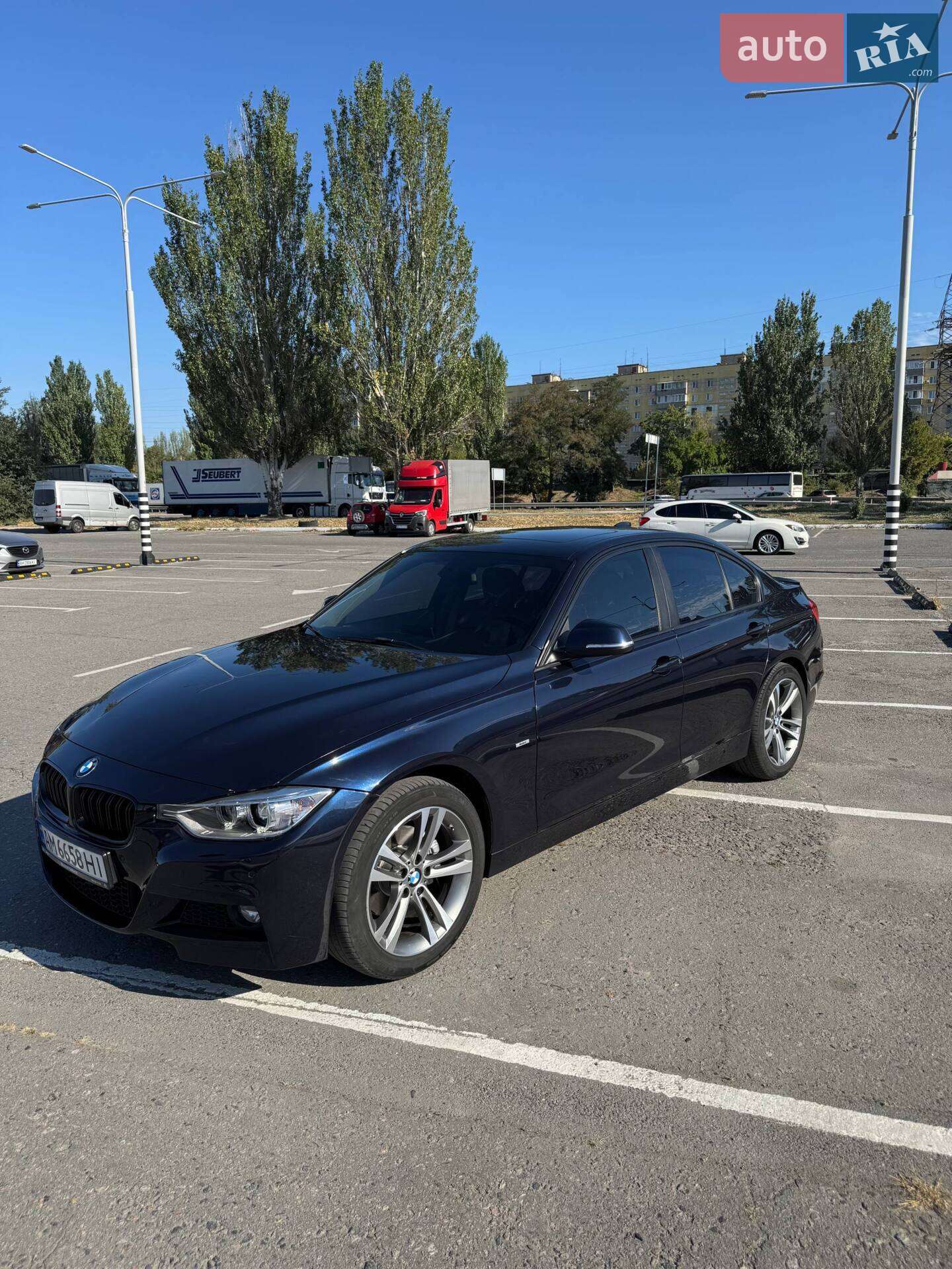 BMW 328 2015