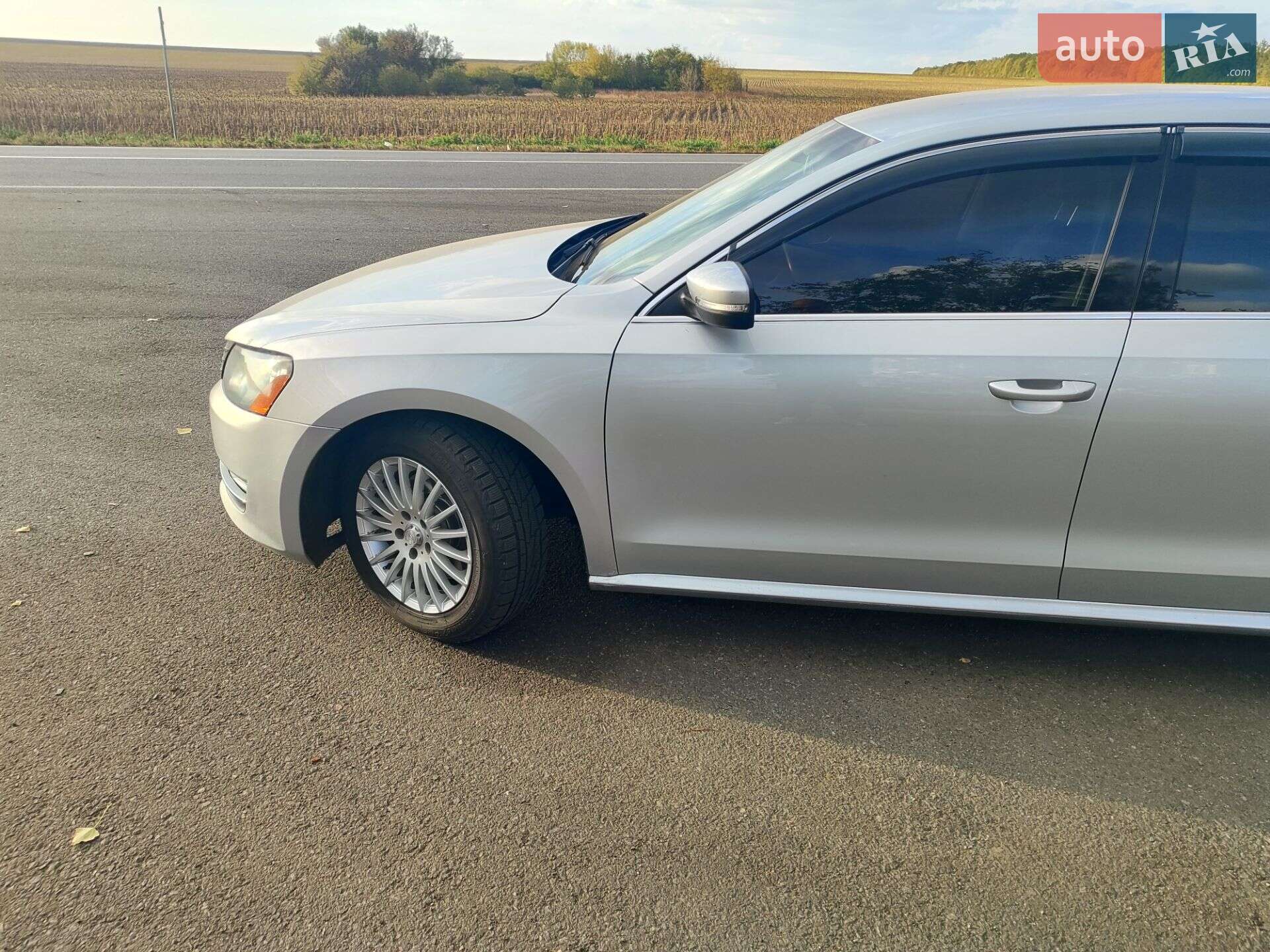 VOLKSWAGEN PASSAT 2014