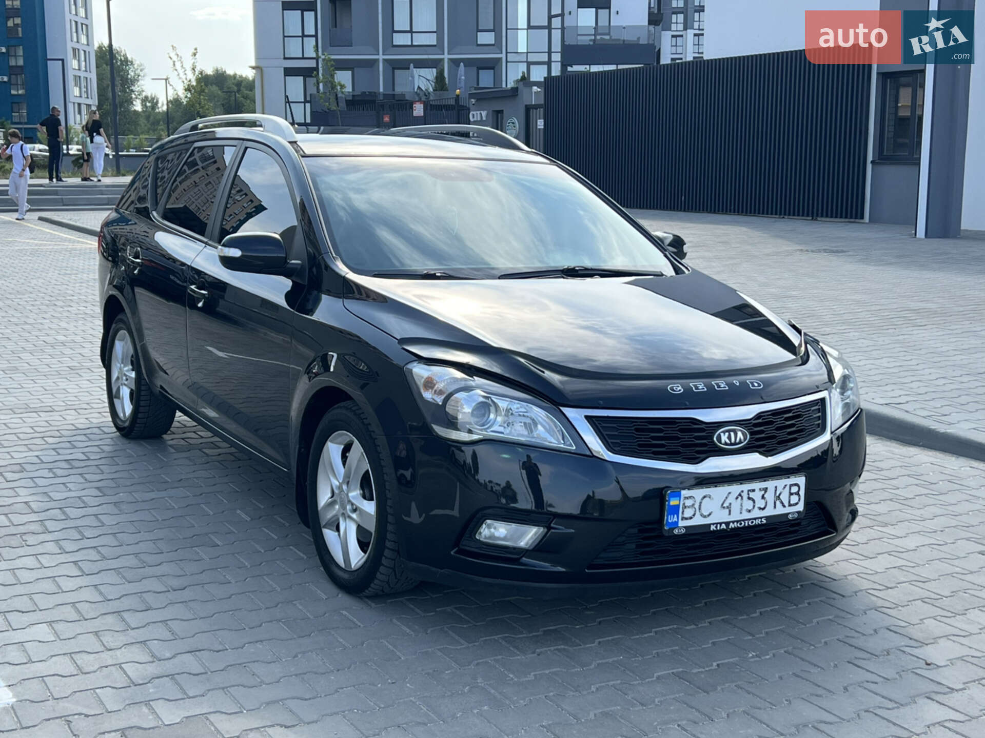 Головне фото звіту автомобіля KIA CEE'D 2010