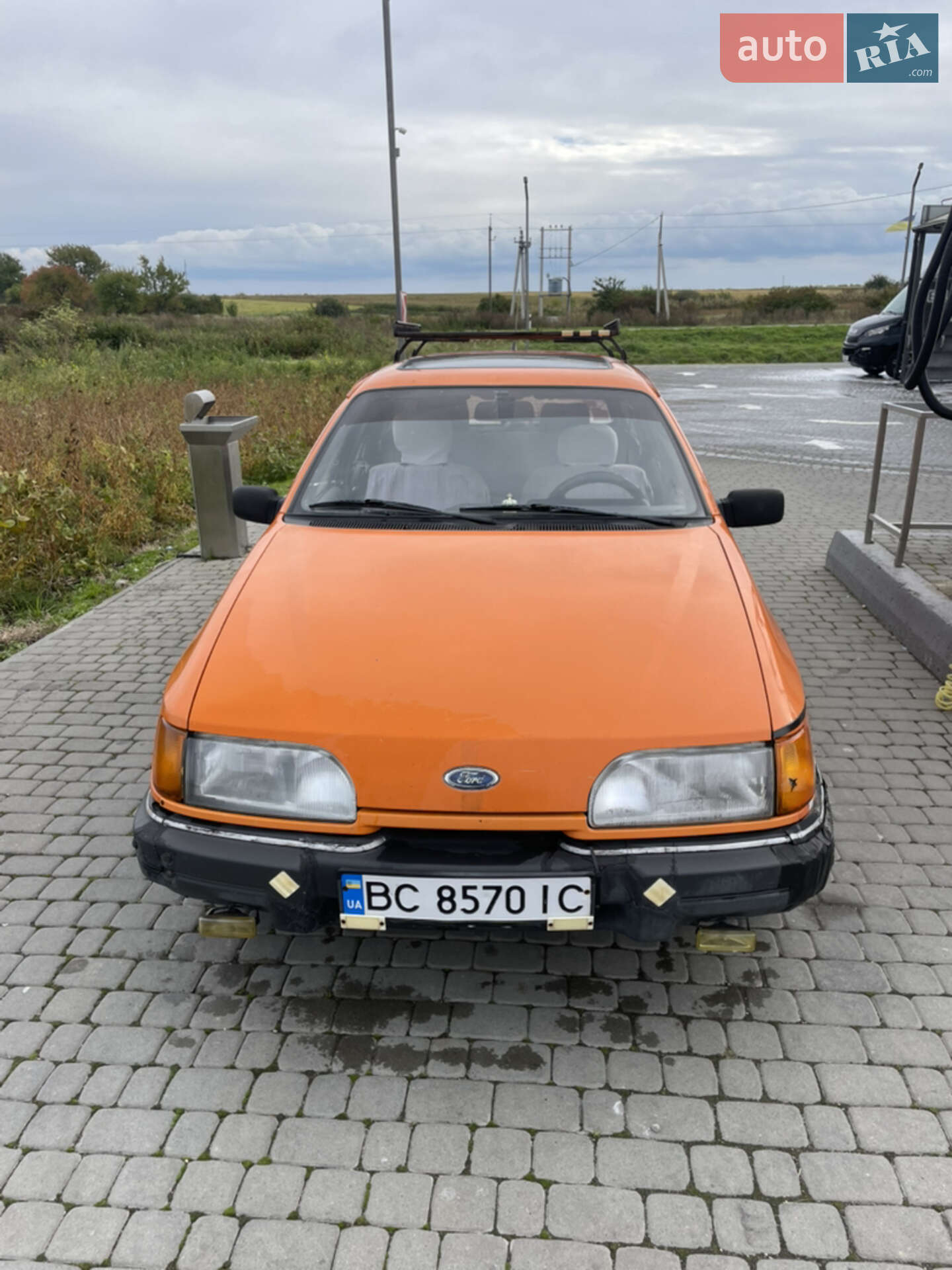 FORD SIERRA 1988