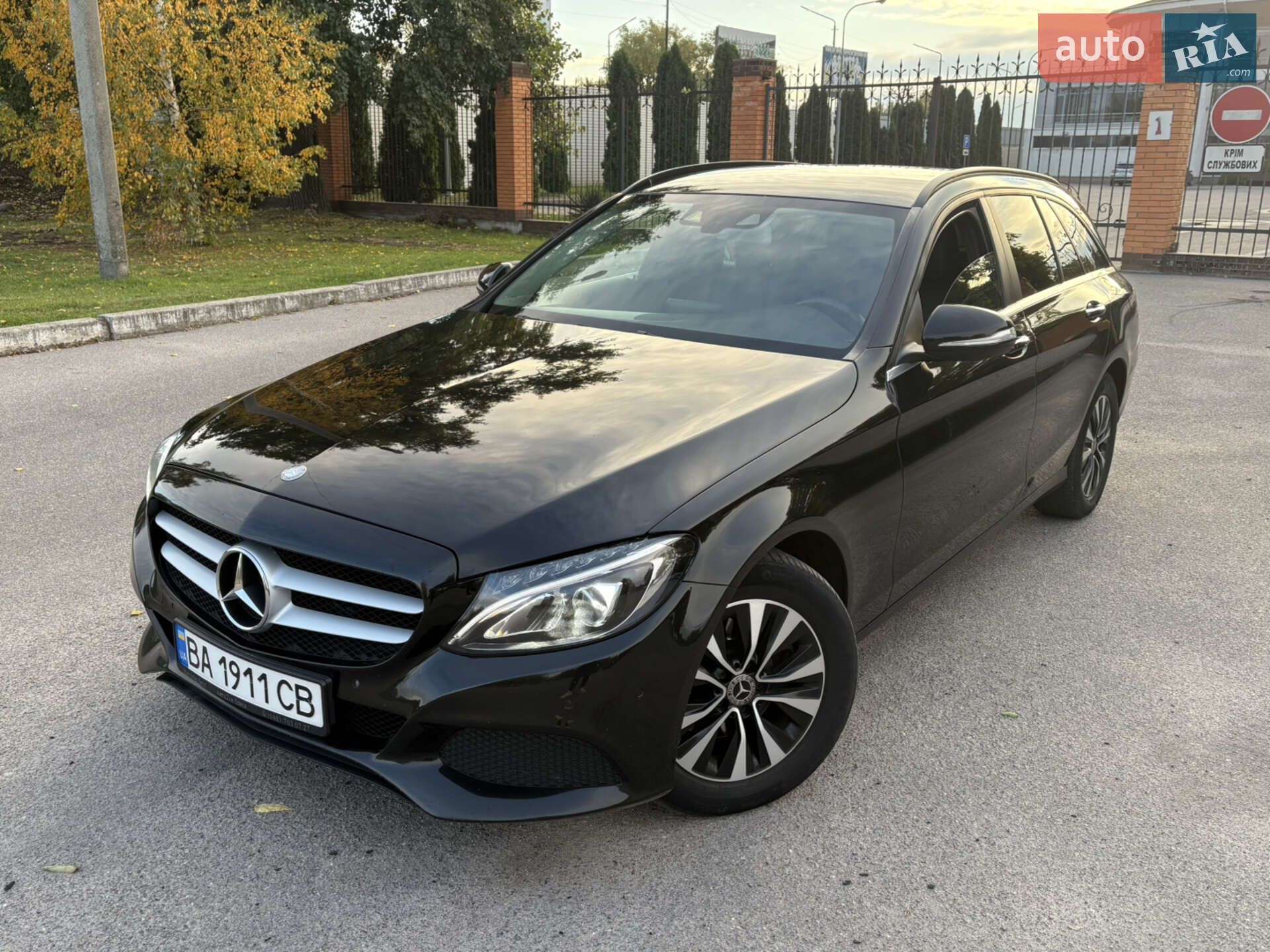 MERCEDES-BENZ C 220 2014