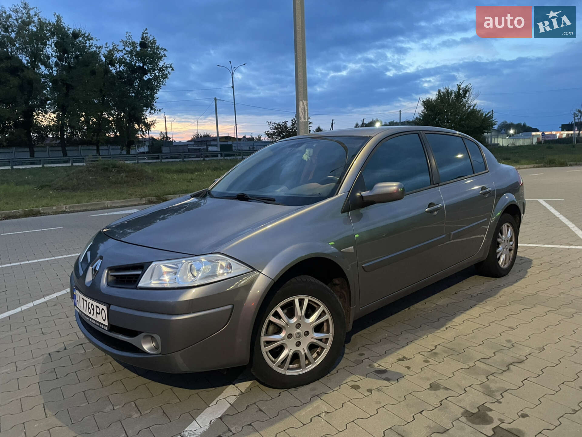 RENAULT MEGANE 2008