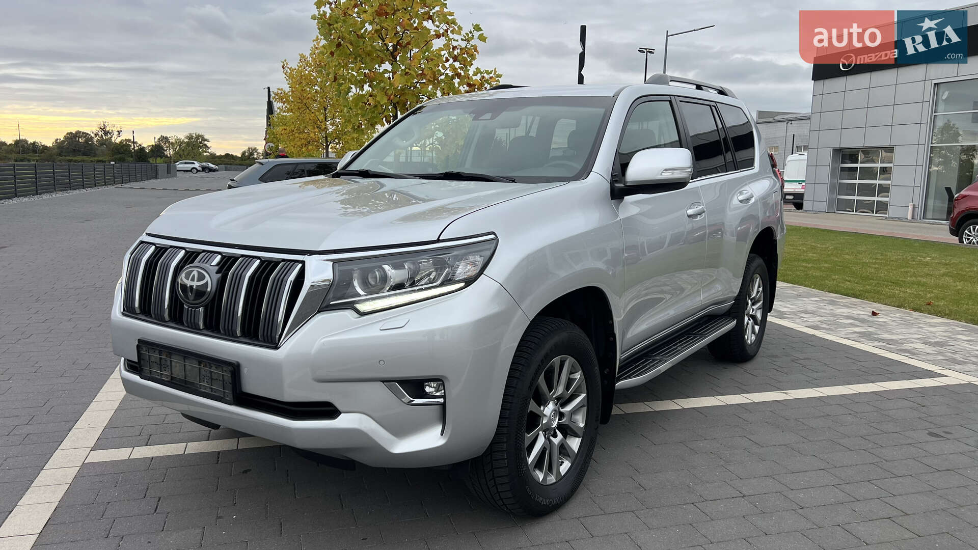 TOYOTA LAND CRUISER PRADO 2018