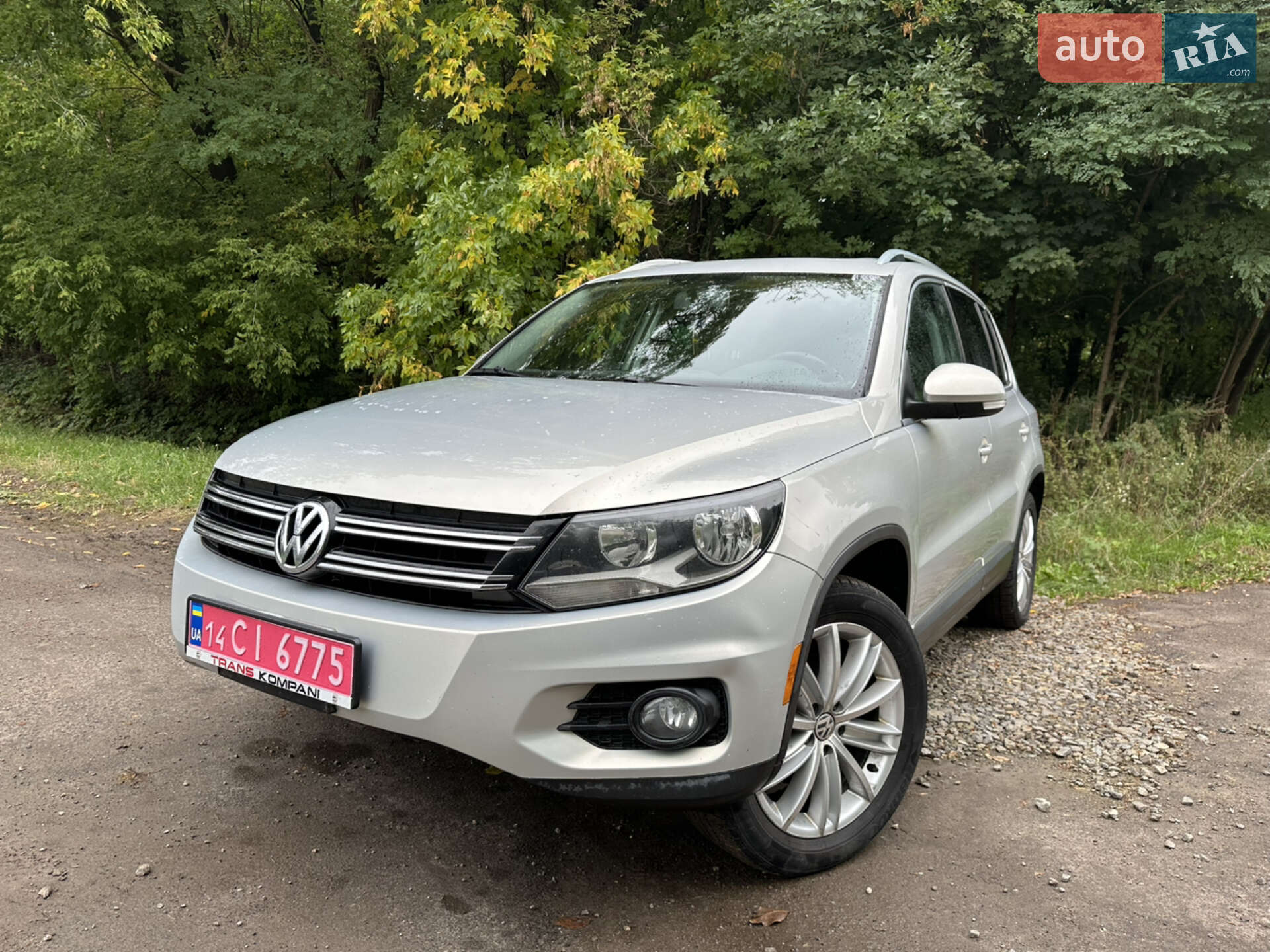VOLKSWAGEN TIGUAN 2011