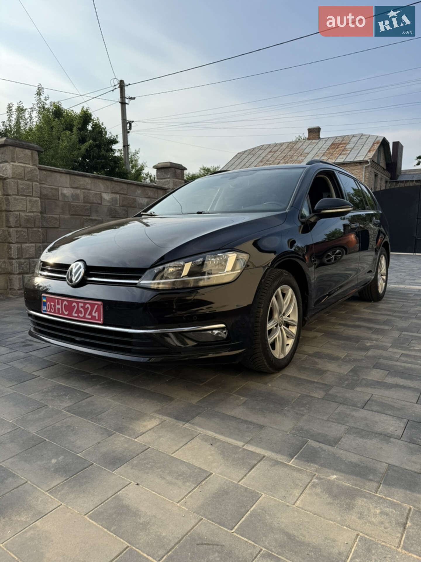 VOLKSWAGEN GOLF 2019