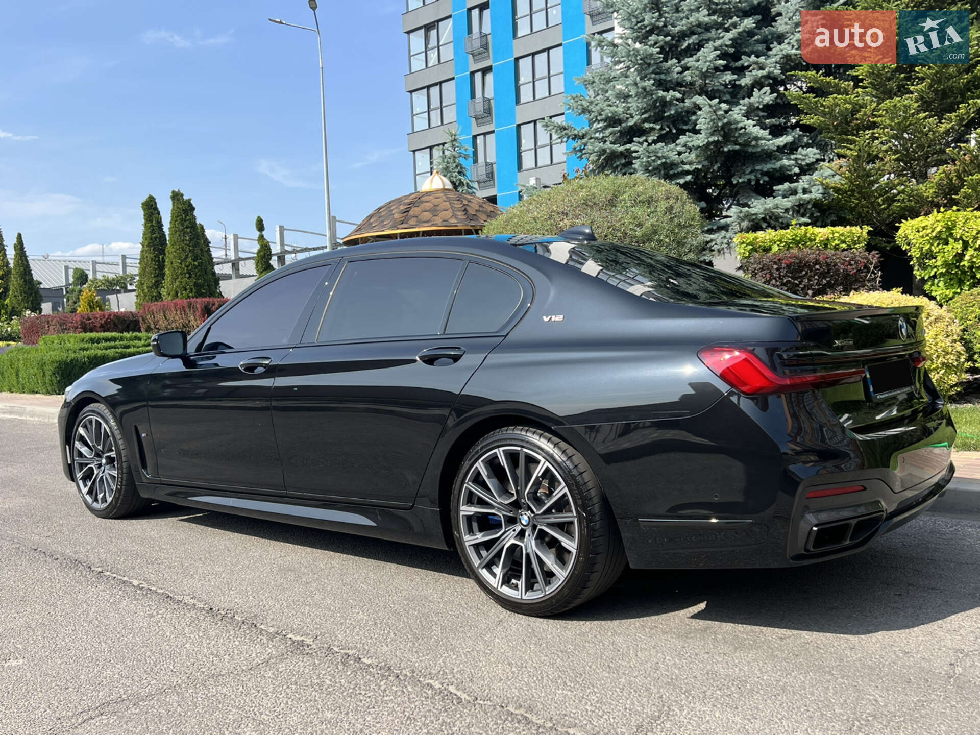 BMW M760LI 2022