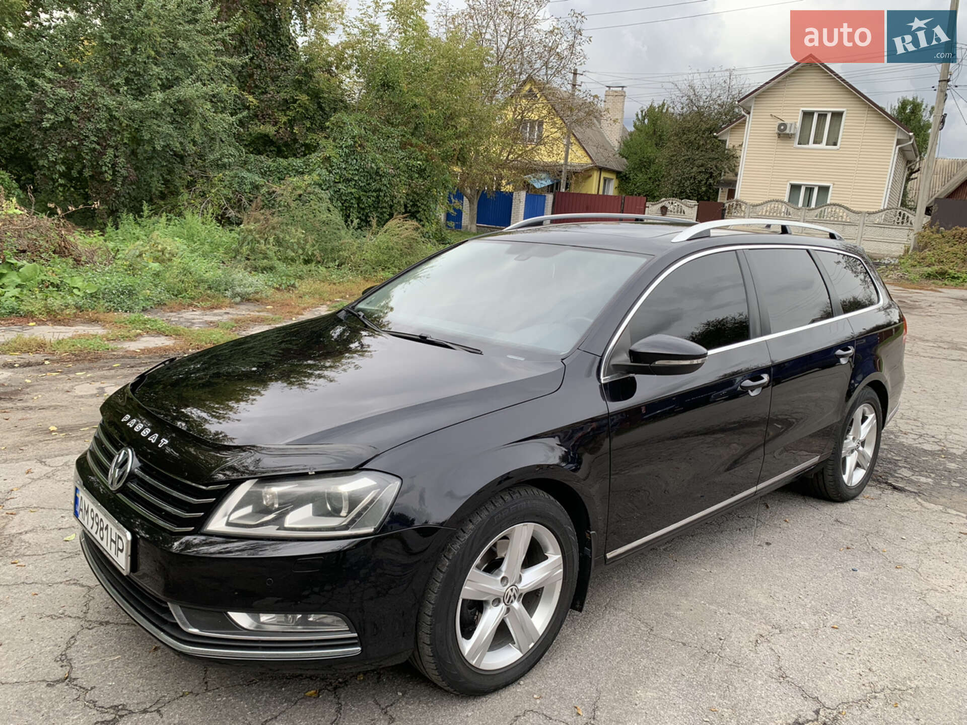 VOLKSWAGEN PASSAT 2013