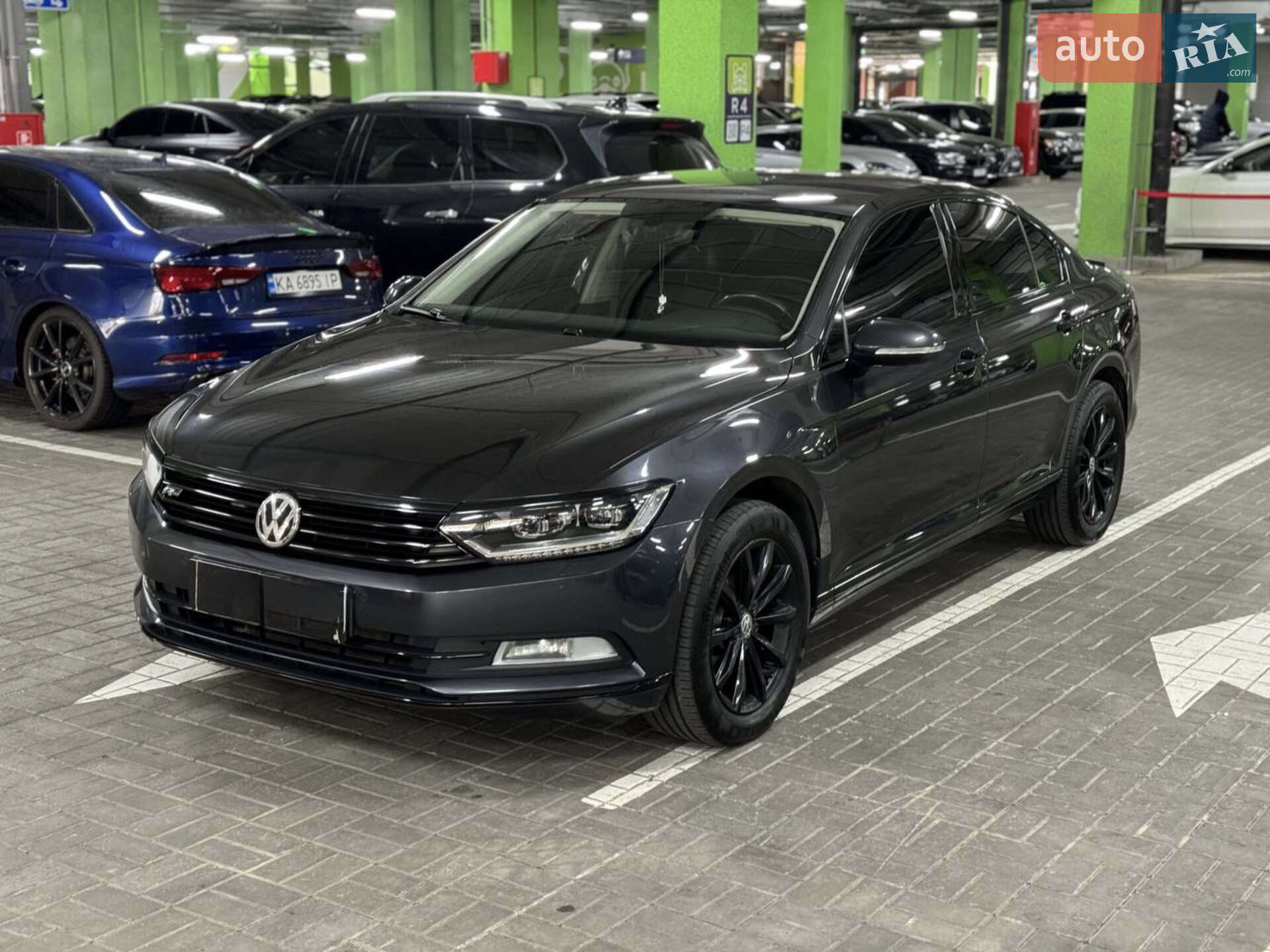VOLKSWAGEN PASSAT 2018