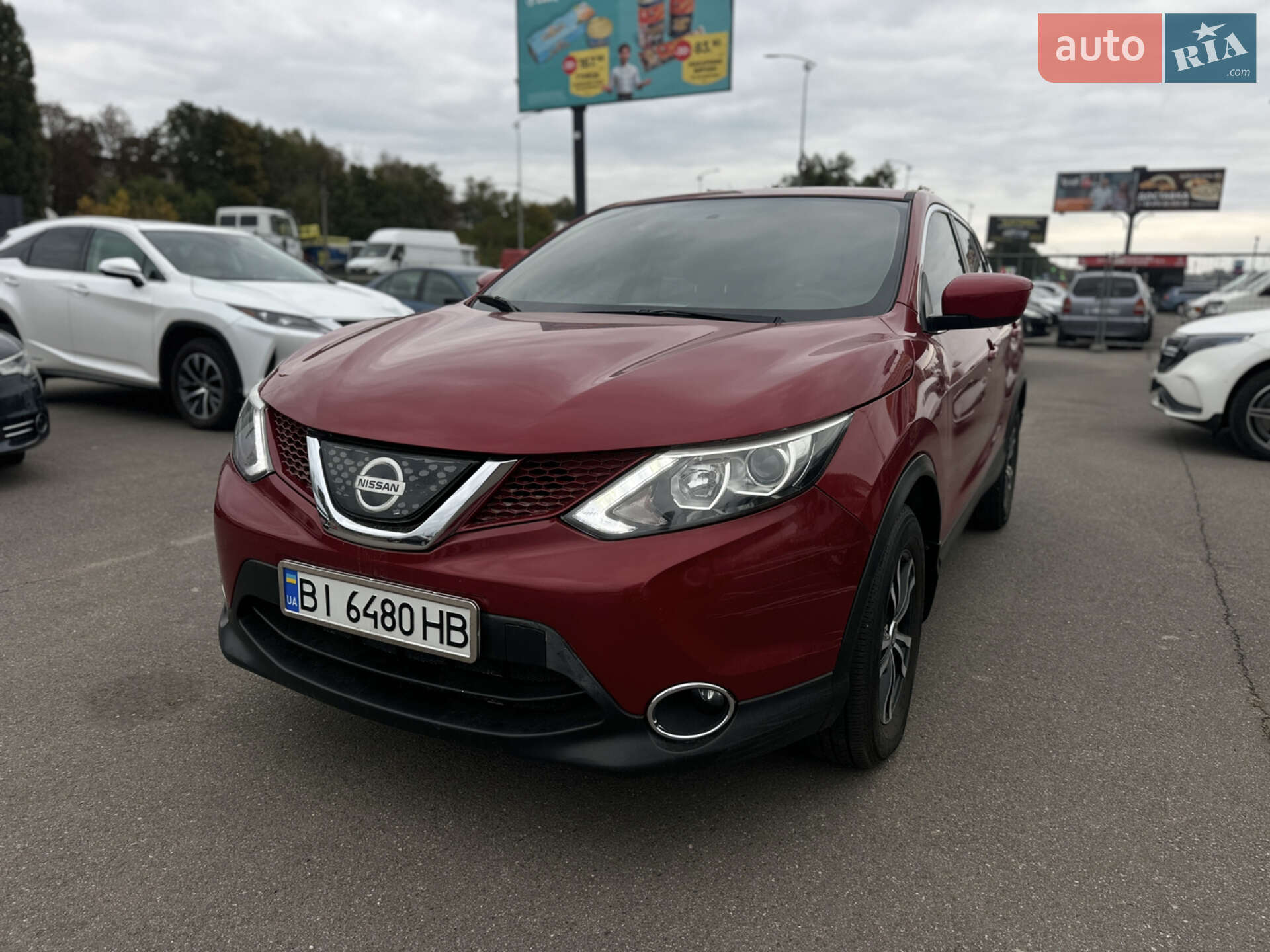 Головне фото звіту автомобіля NISSAN ROGUE 2018