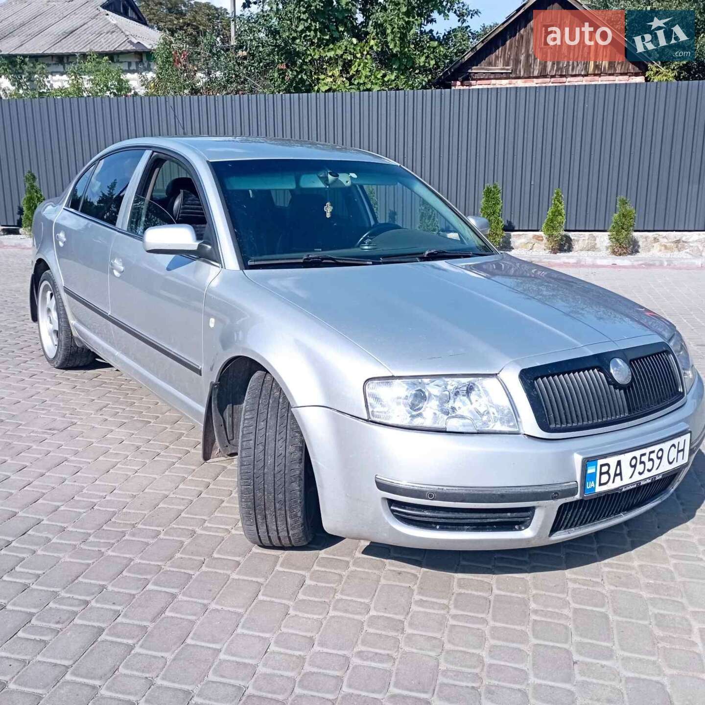 SKODA SUPERB 2005